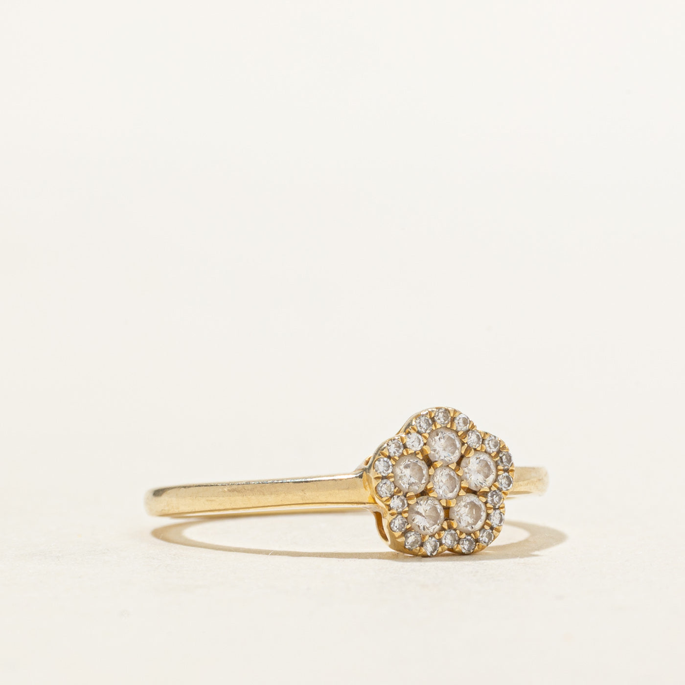 10k Diamond Cluster Floral Ring | 0.26ctw | SZ 6.5