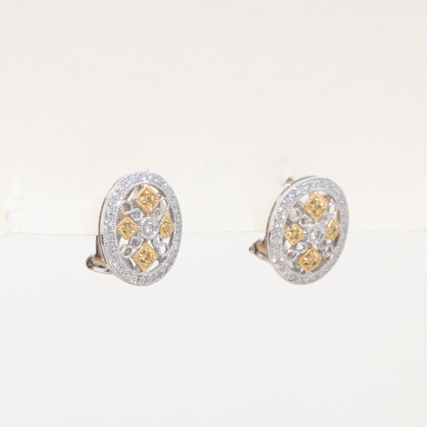 ***PRIX Titre Boucles d'oreilles en or 18 carats 4293-75