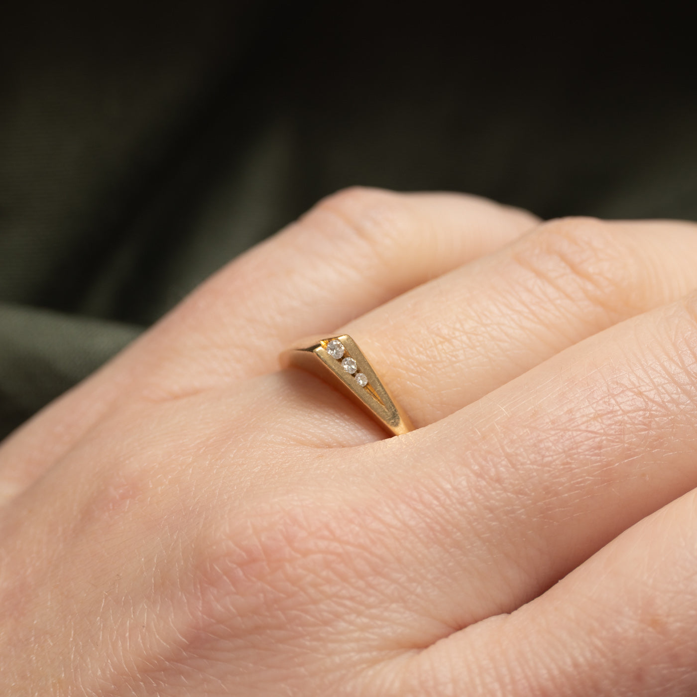 14k Channel Set Diamond Angled Ring | SZ 5.5