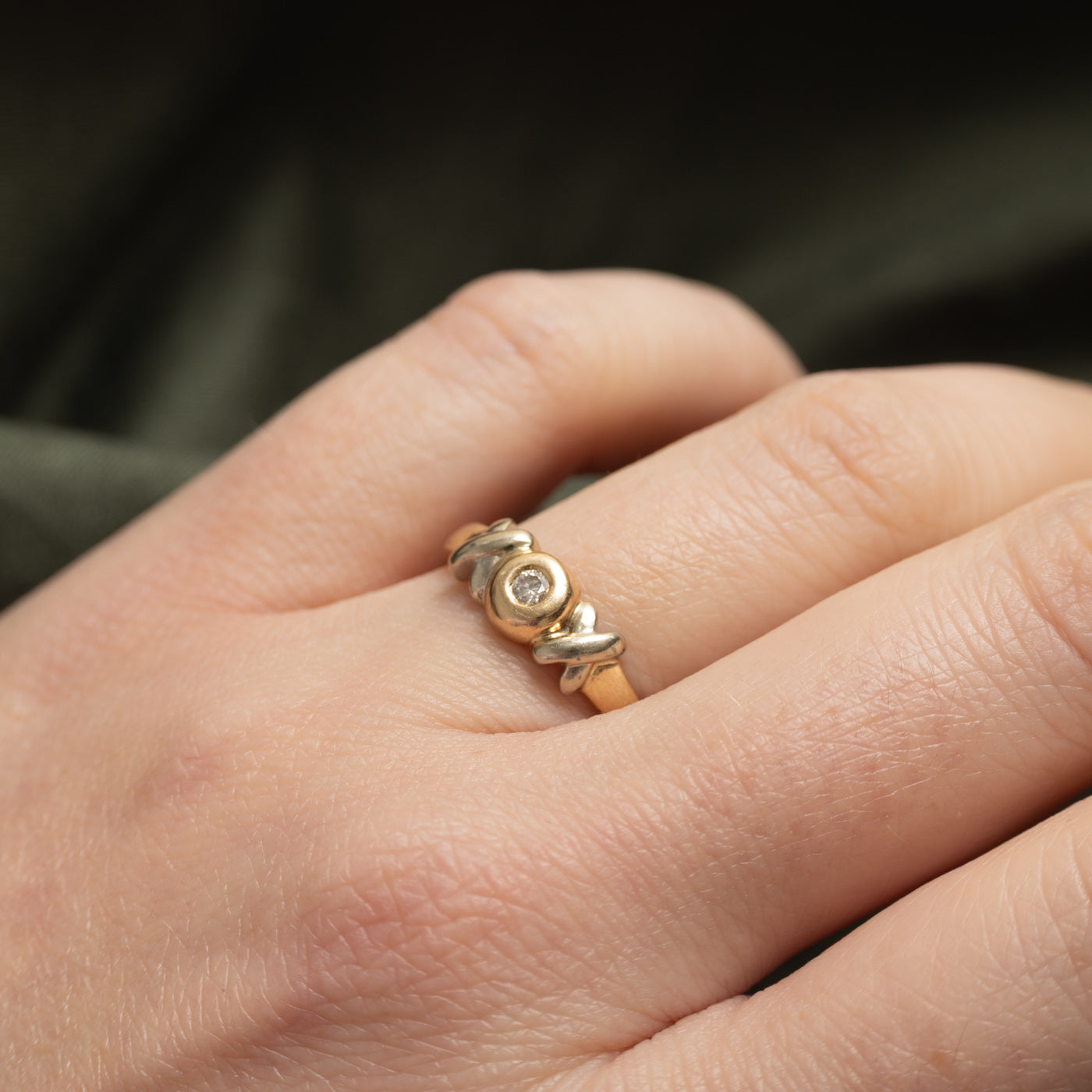 14k Diamond XOX Ring | 0.05ctw | SZ 7.25