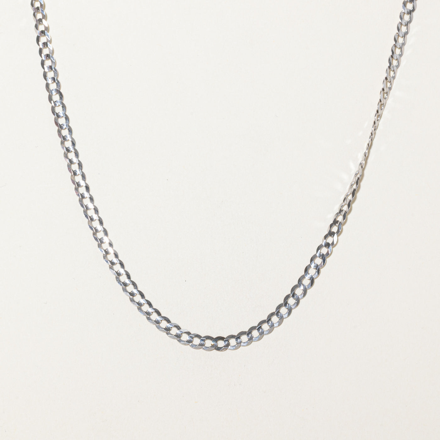 10k White Gold Curb Chain | 22"