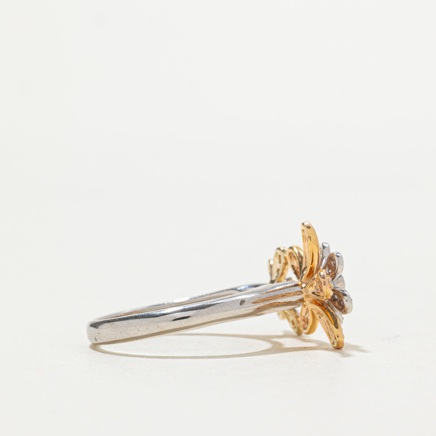 10k Two Tone Gold Diamond Floral Ring | SZ 7.25