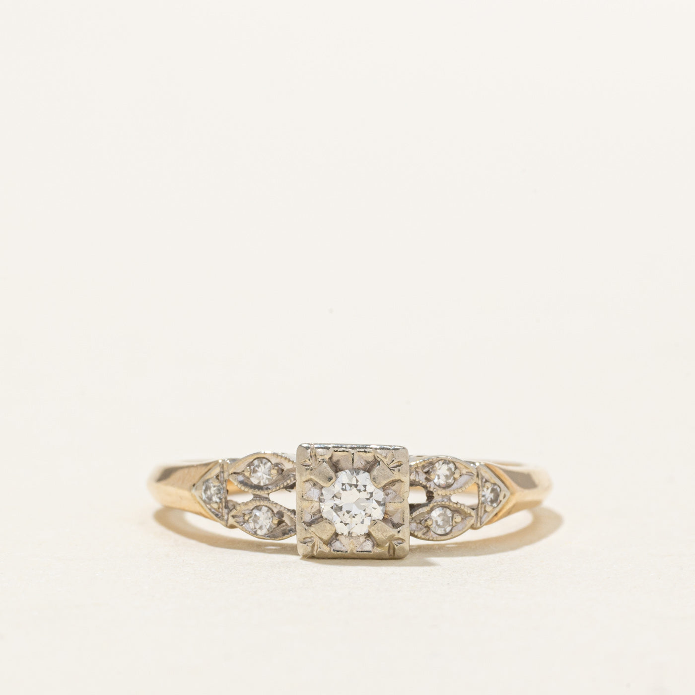 14K Illusion Set Diamond Accented Ring | 0.14ctw | SZ 7.25