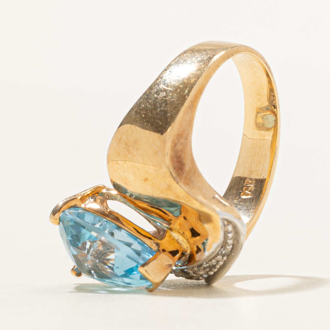 14k Blue Topaz & Diamond Wave Cocktail Ring | 2.77ct, 0.11ctw | SZ 6.25
