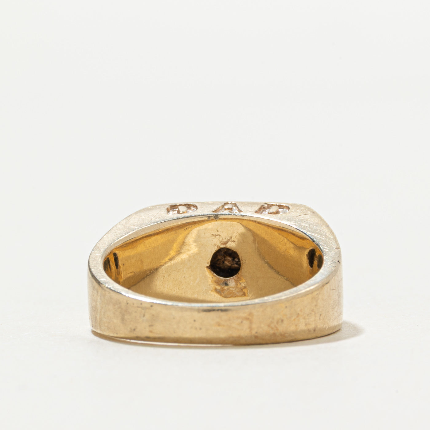 10k Corner Diamond Engraved Signet Ring | SZ 5