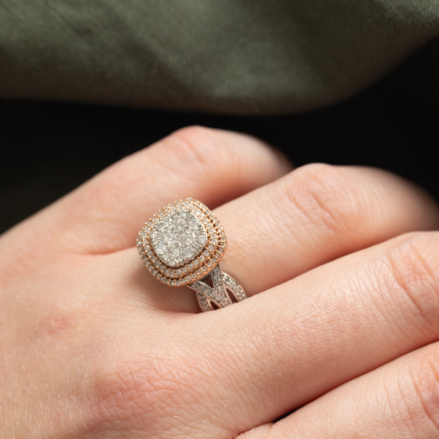 10K Two Tone Diamond Cluster Multi Halo Cocktail Ring | 0.55ctw | SZ 7.5