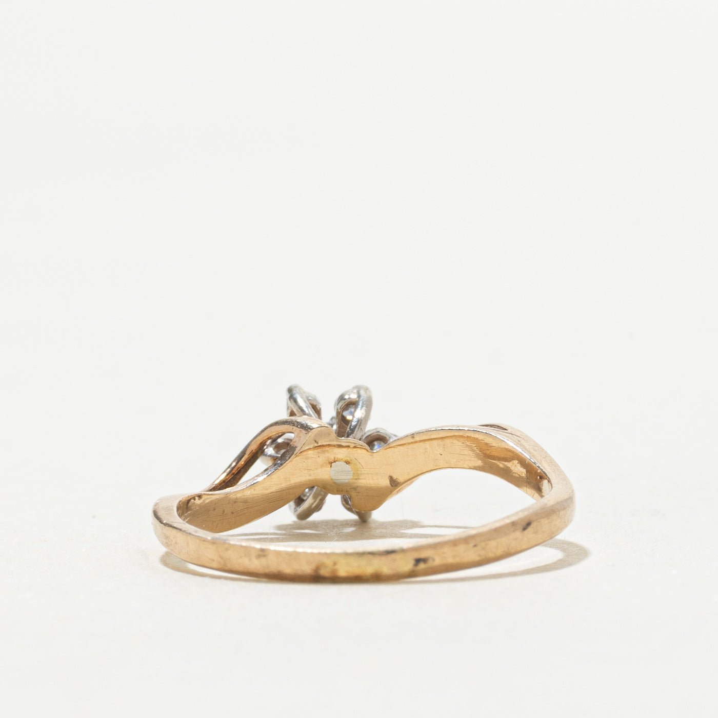 10k Diamond Floral Cluster Bypass Ring | SZ 4