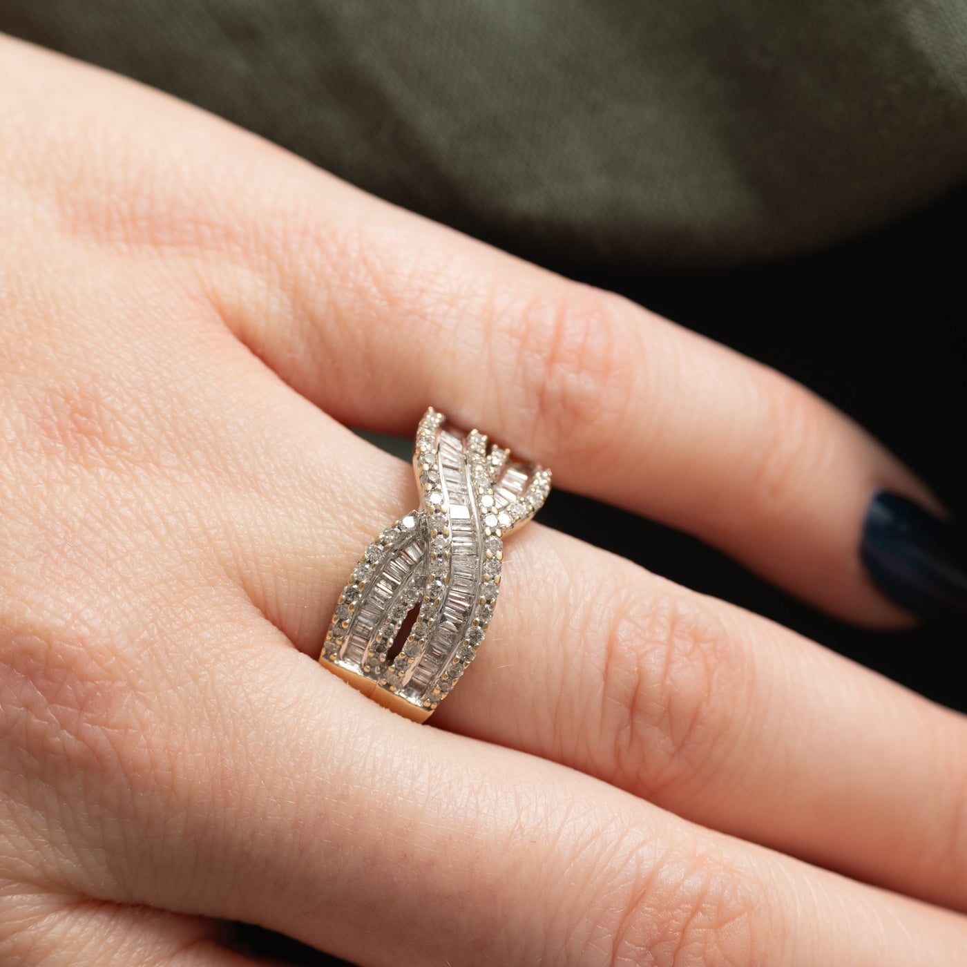 10K Multi Cut Diamond Multi Row Cross Over Ring | 1.28ctw | SZ 8.0