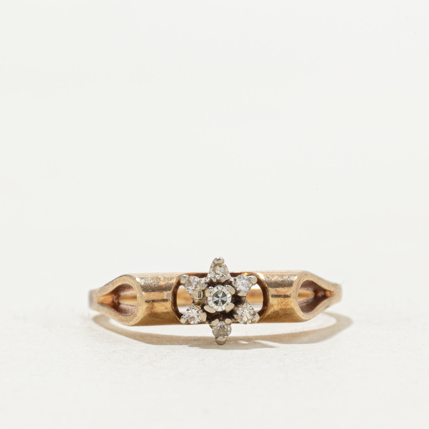 10k Diamond Petal Cluster Ring | SZ 4.75