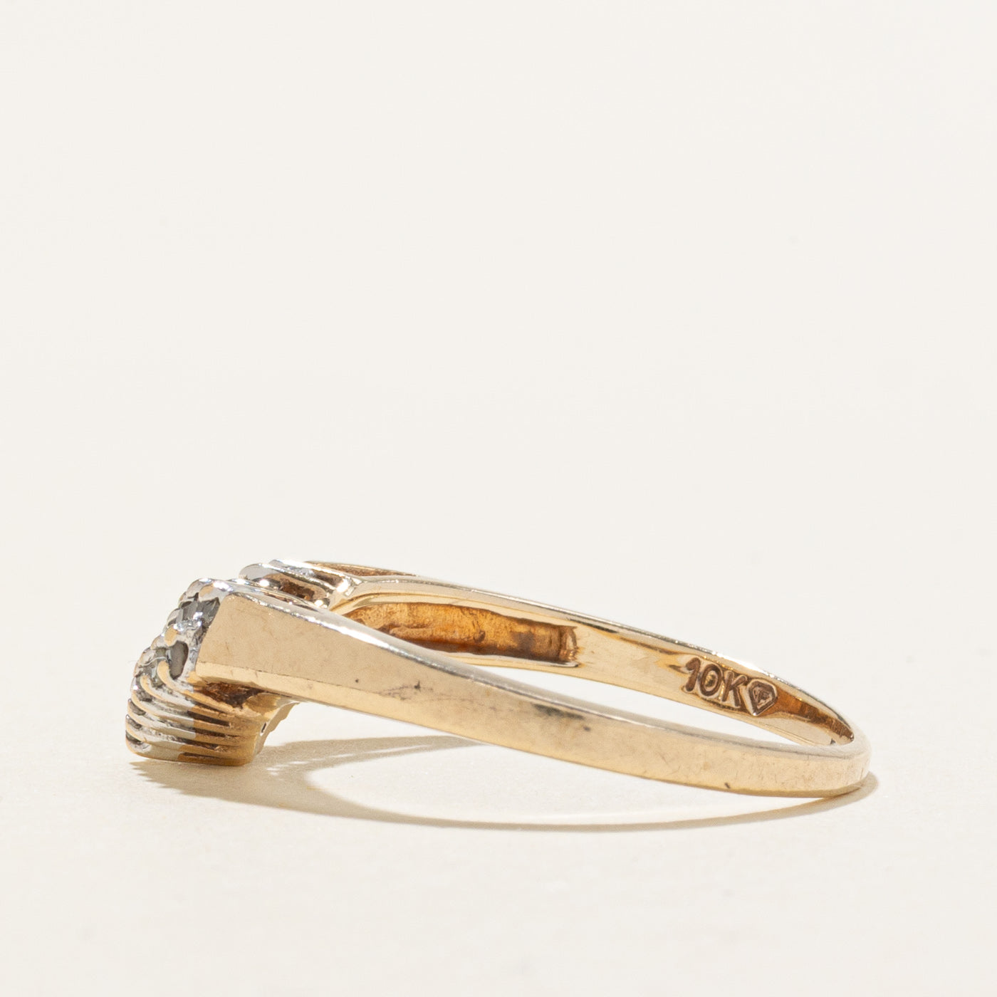 10K Diamond Double Row Chevron Ring | SZ 6.75