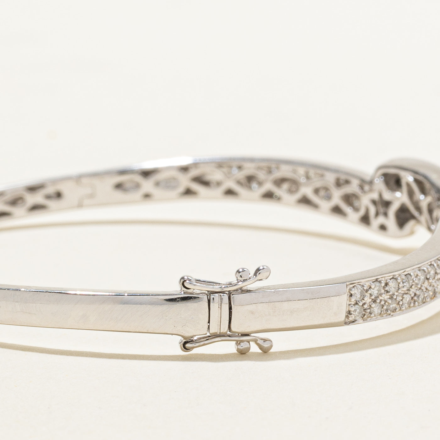 14k Pavé Set Black & White Diamond Bangle Bracelet | 1.07ctw