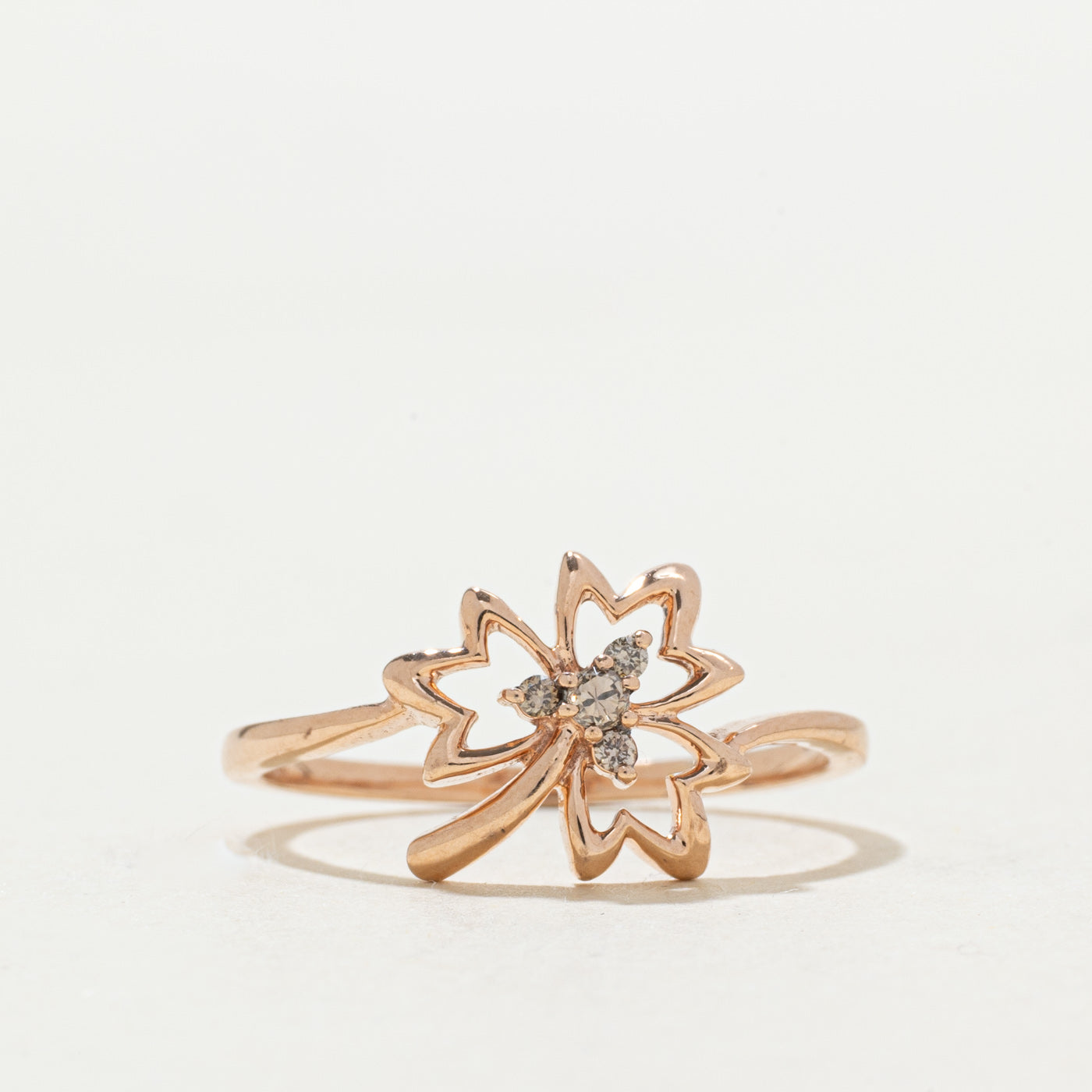 10k Diamond Maple Leaf Ring | SZ 7