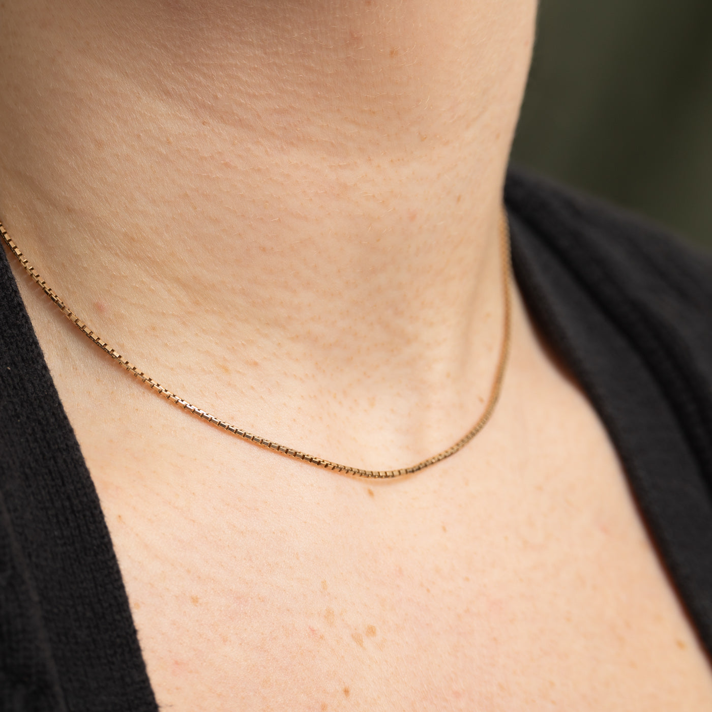 Chaîne à maillons carrés en or jaune 9 carats, Londres, 1978 | 40,6 cm