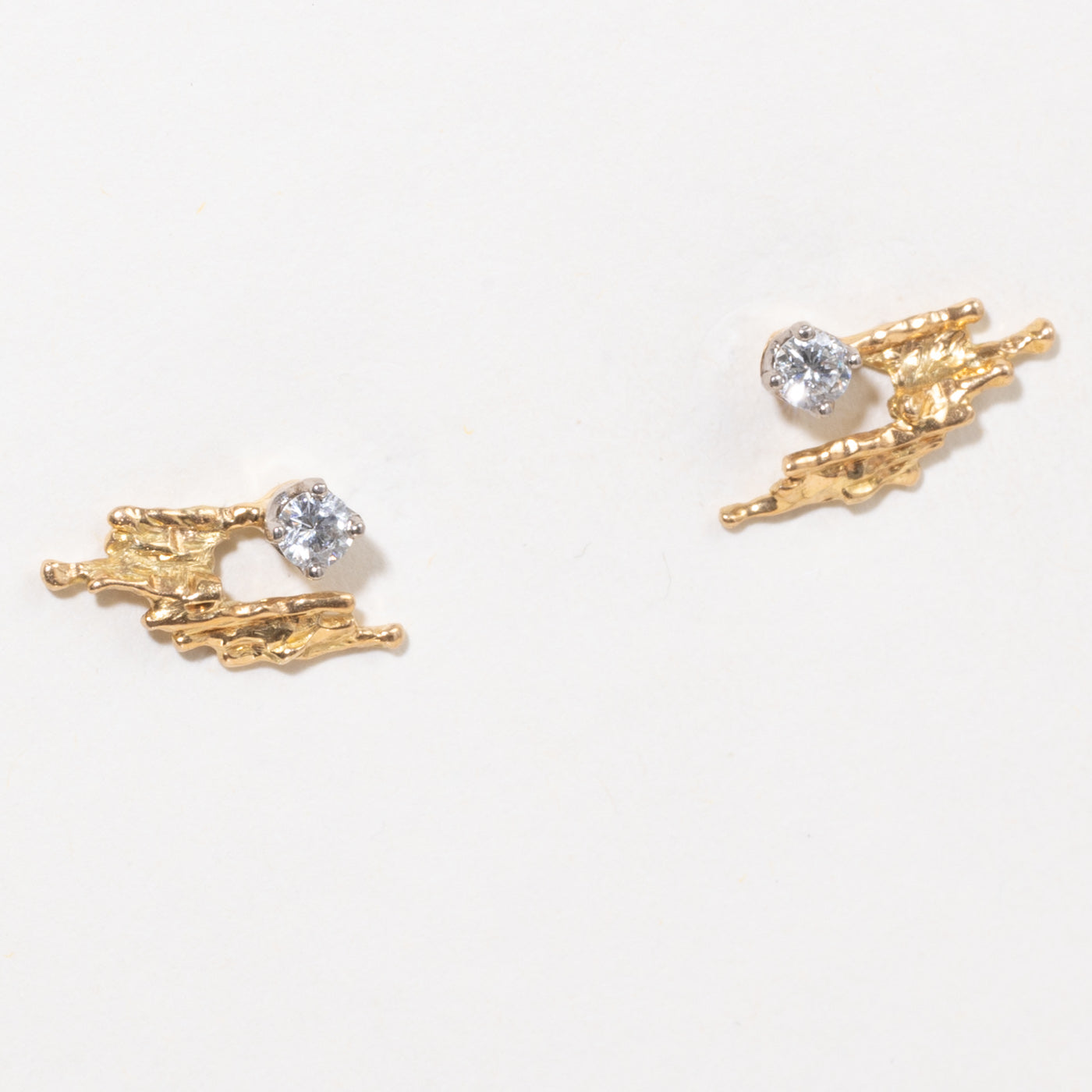 ***Boucles d'oreilles en or 18 carats 4293-57