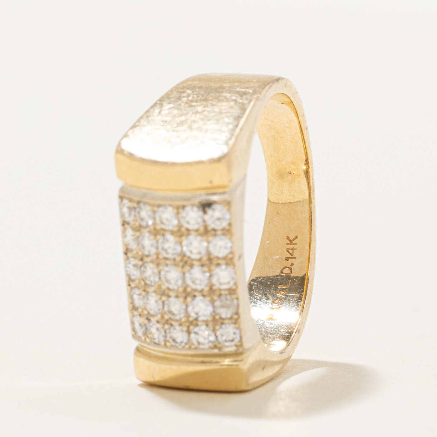 Bague épaisse en or 14 carats sertie de diamants rectangulaires | 0,50 ct au total | Taille 7,5