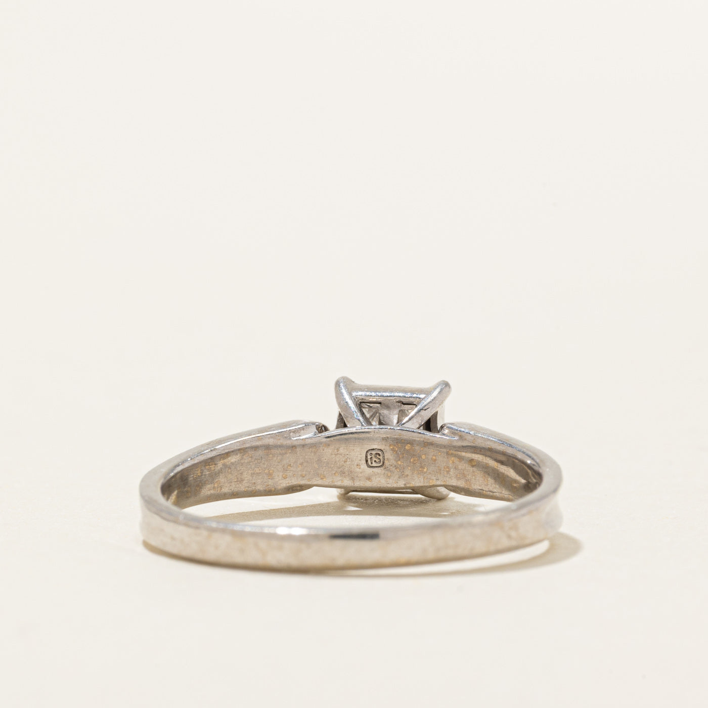 Bague en or 14 carats sertie de diamants taille princesse (effet illusion) | 0,40 ct | Taille 8,5