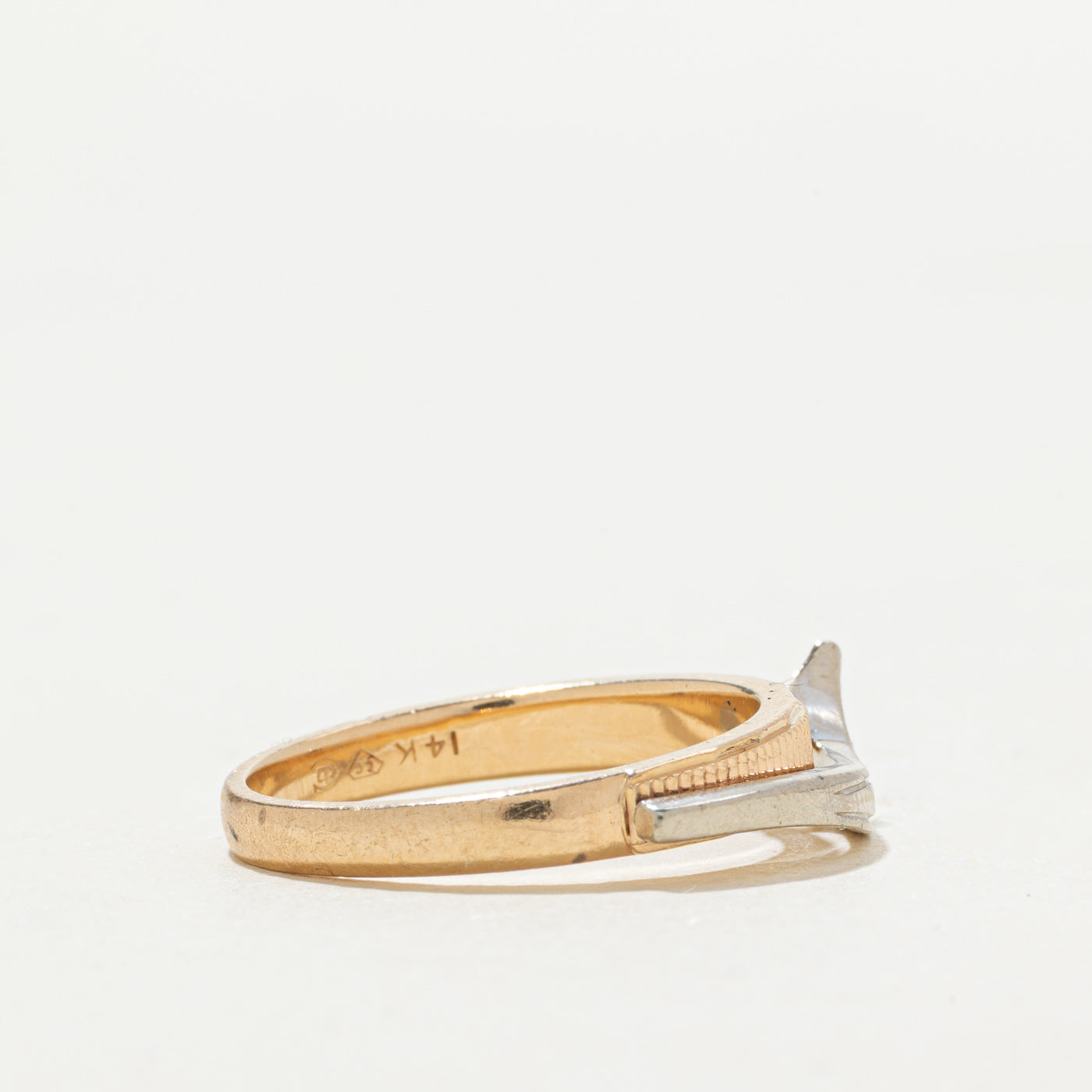 Vintage Canadian 14k Two Tone Diamond Abstract Ring | SZ 6