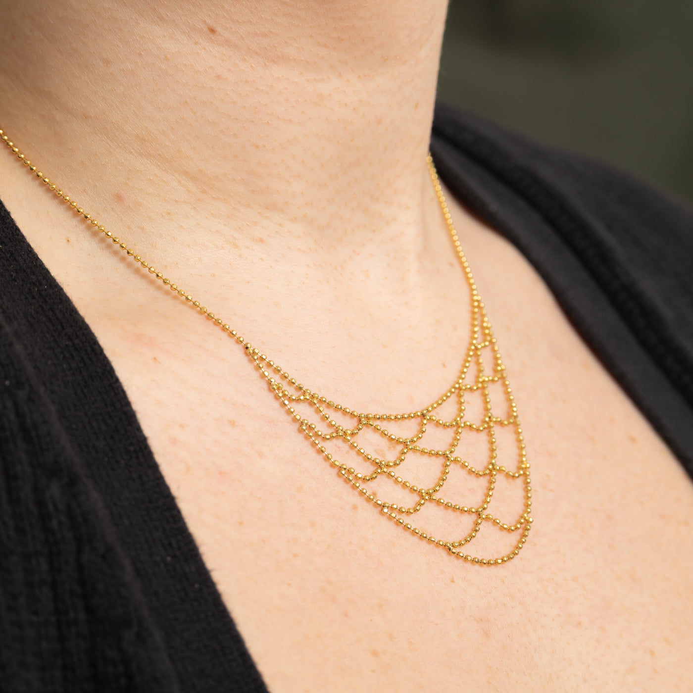 Italian 18k Diamond Cut Beaded Bib Necklace | 17"