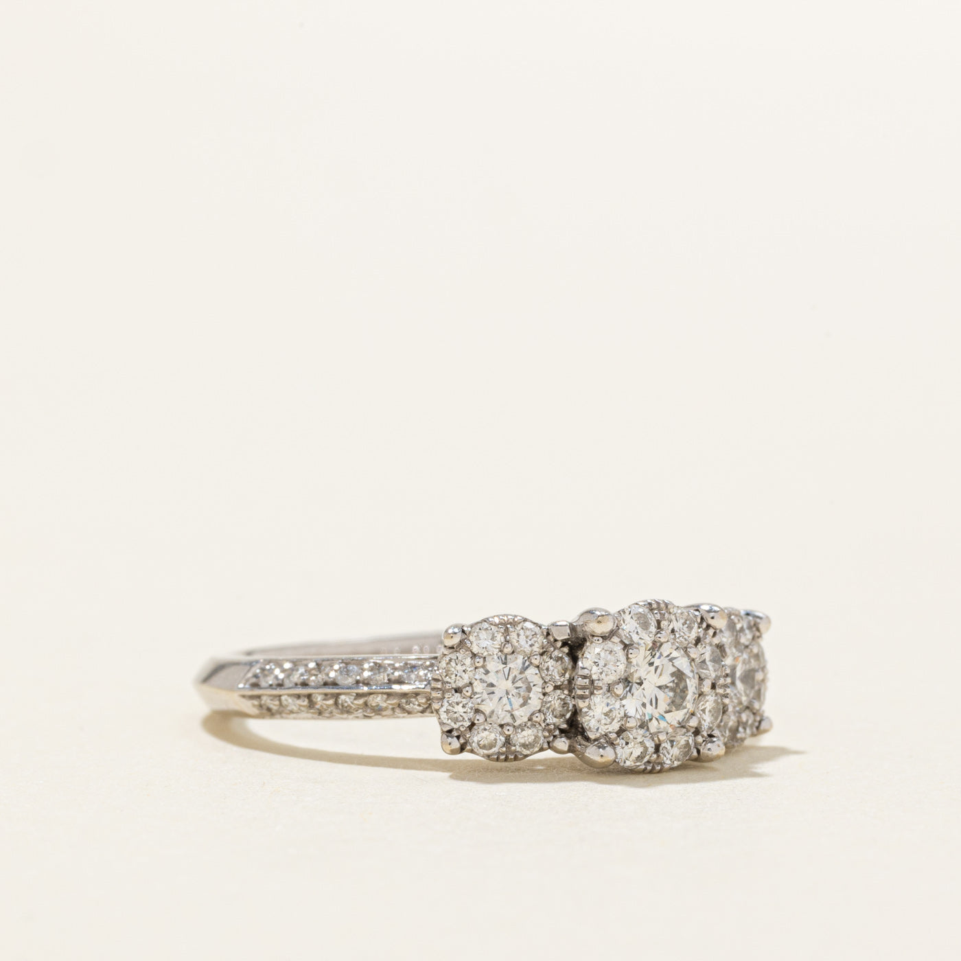 Bague triple halo en or 14 carats sertie de diamants | 0,57 ct au total | Taille 6,75