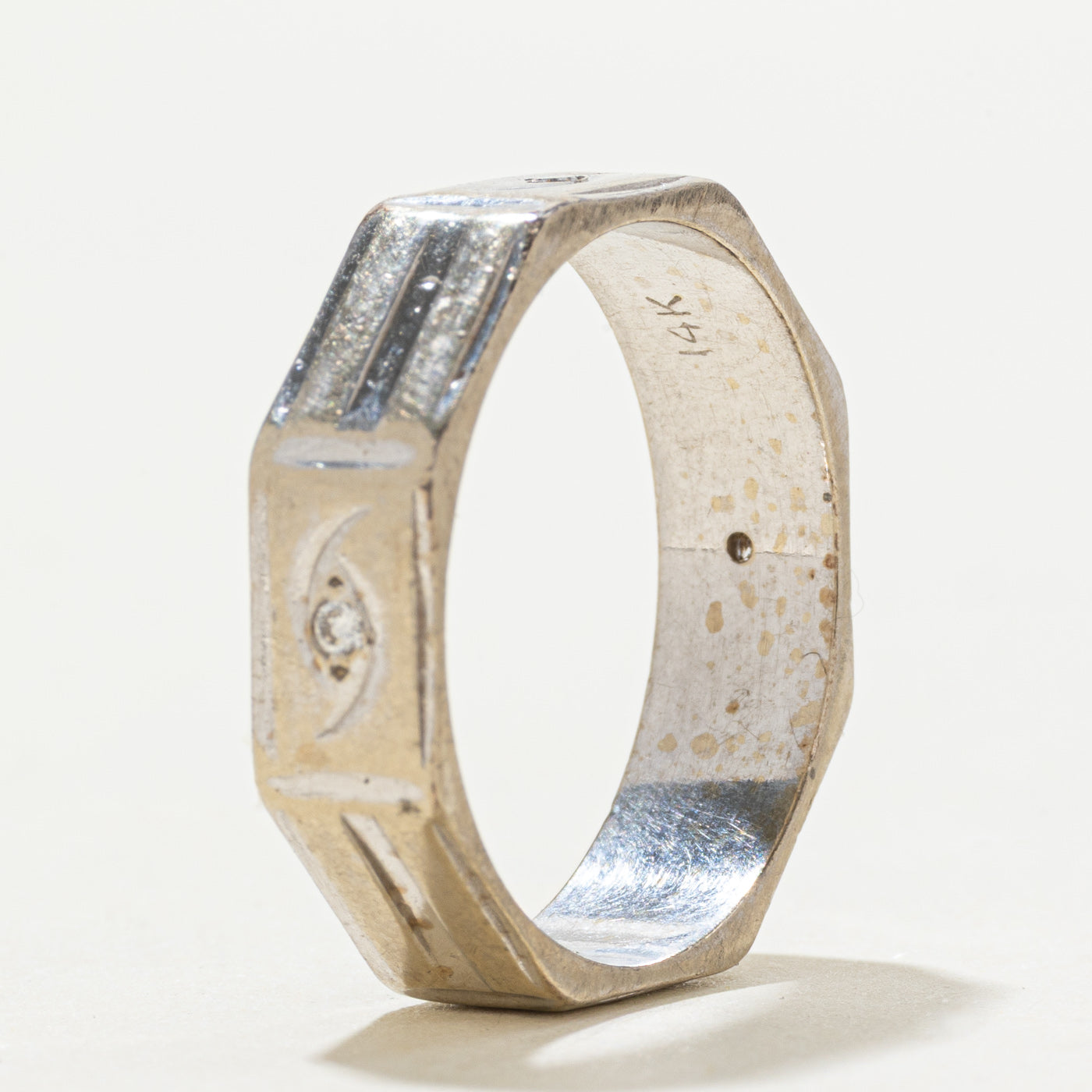 14k Diamond Textured Octagon Band | 5.55mm | SZ 9
