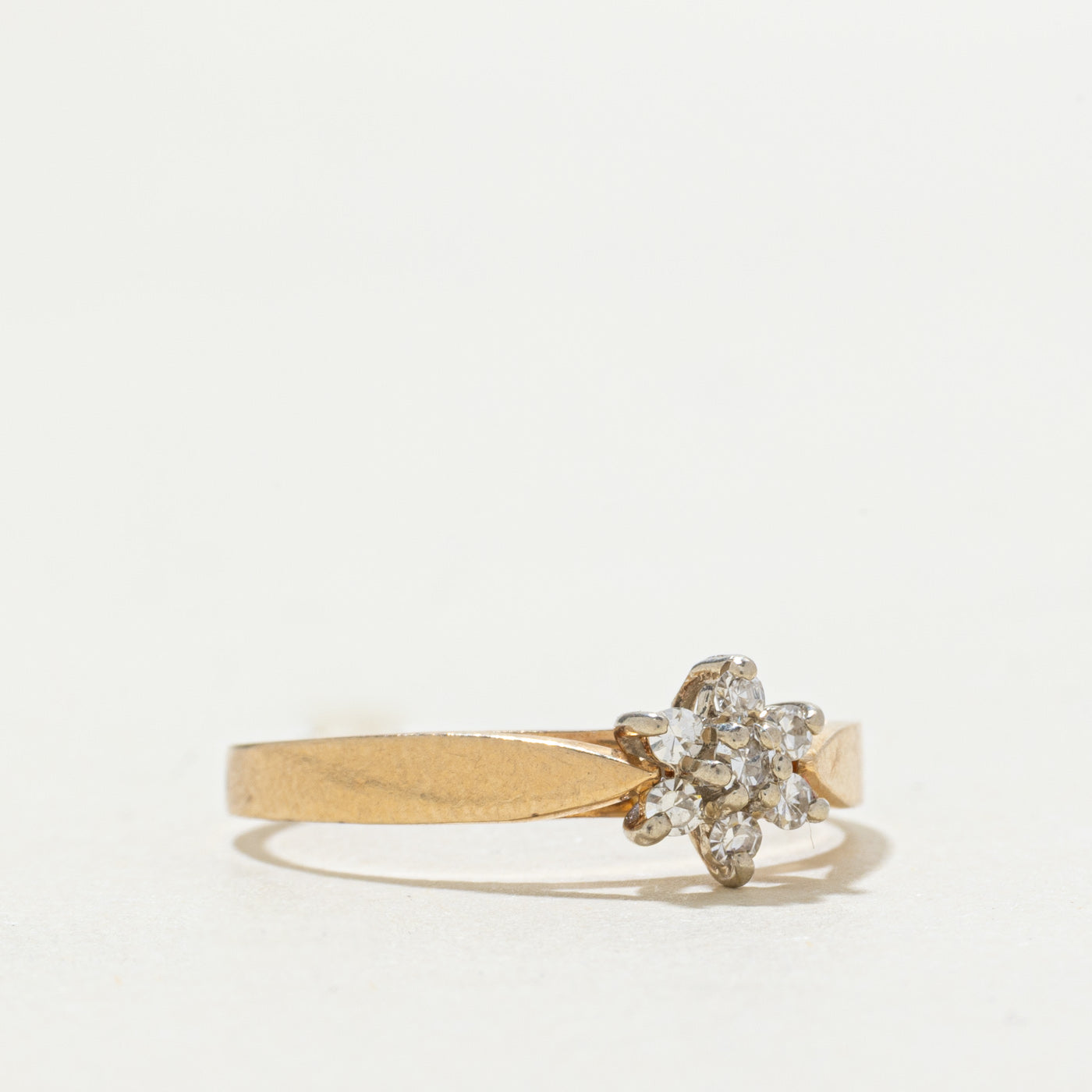 14k Diamond Floral Cluster Ring | SZ 7