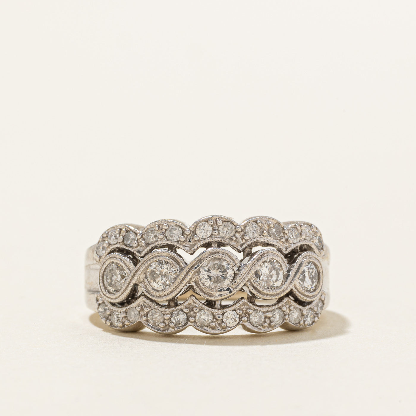 14K Five Stone Diamond Accented Textured Band | 0.37ctw | SZ 5.5