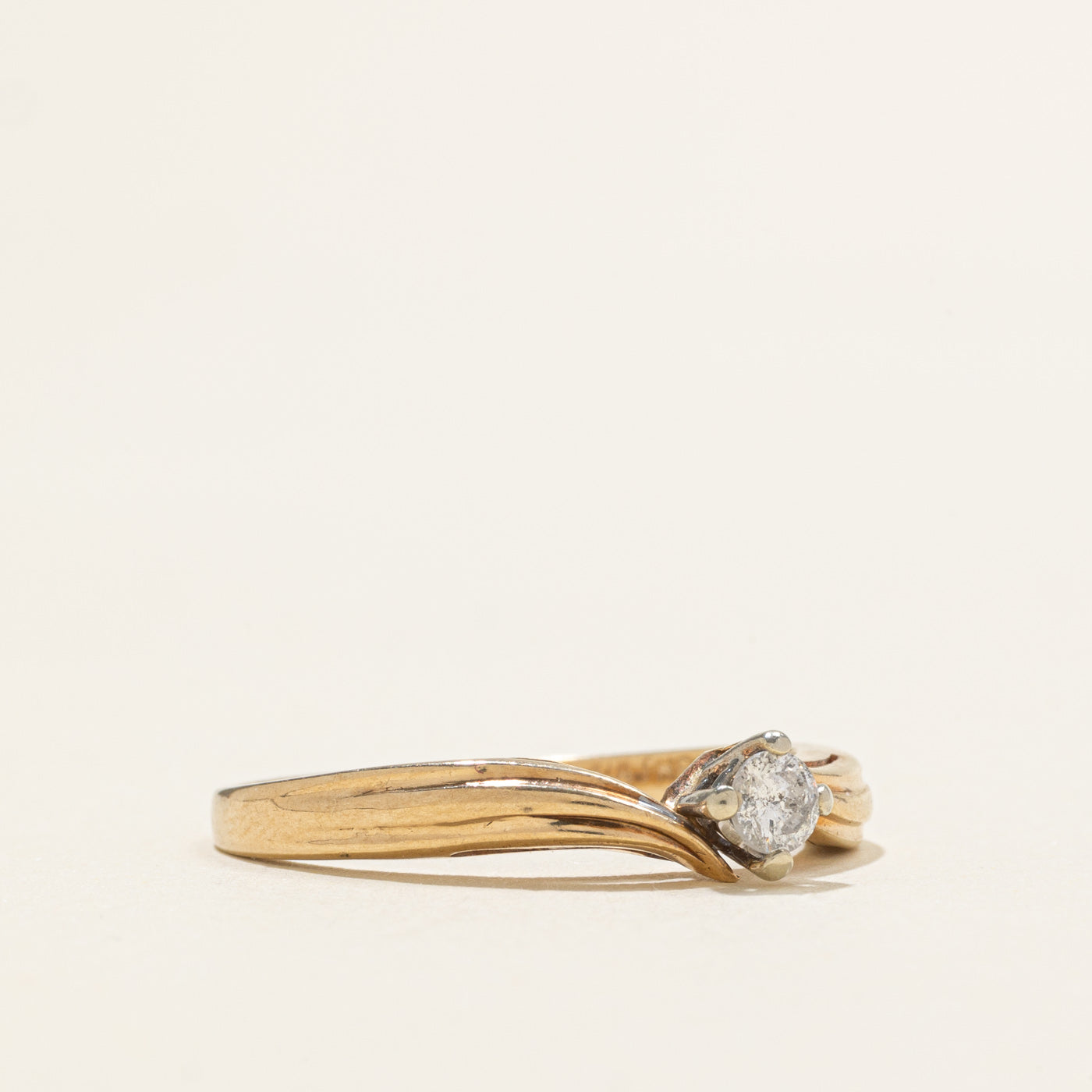 10K Solitaire Diamond Grooved Bypass Ring | 0.15ct | SZ 9.25