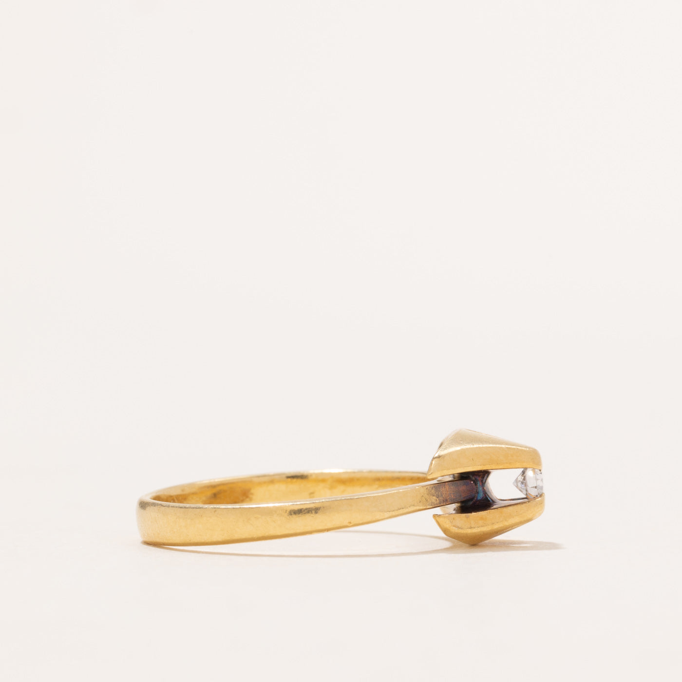 Vintage Abstract 18k Diamond Ring | 0.10 ct | SZ 6.5