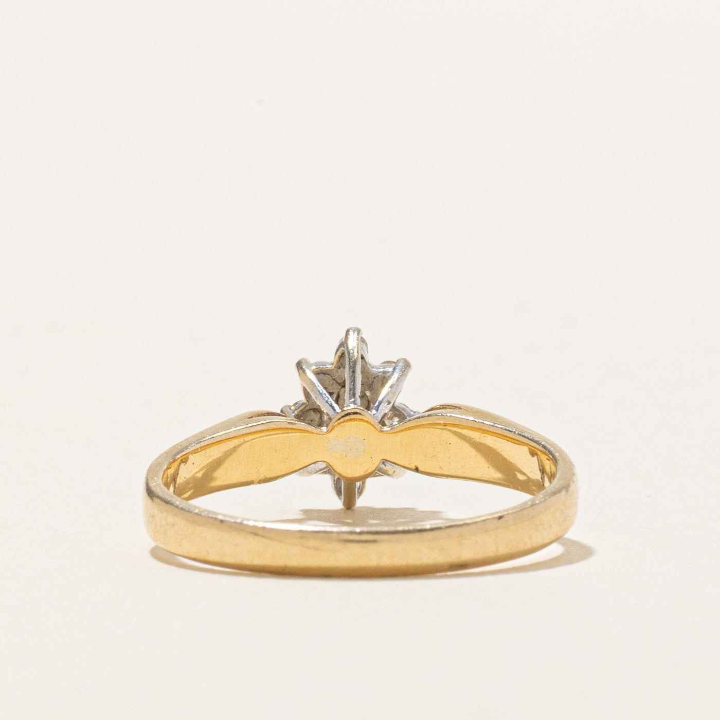 14K Diamond Petal Cluster Ring | SZ 5.0