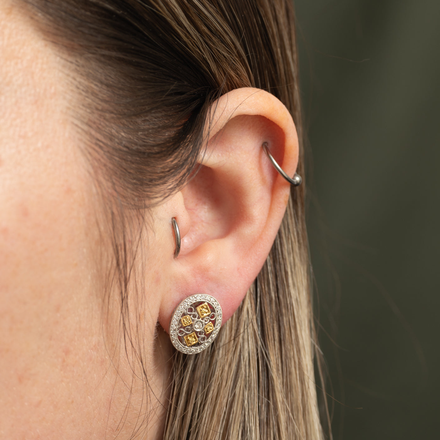 ***PRIX Titre Boucles d'oreilles en or 18 carats 4293-75