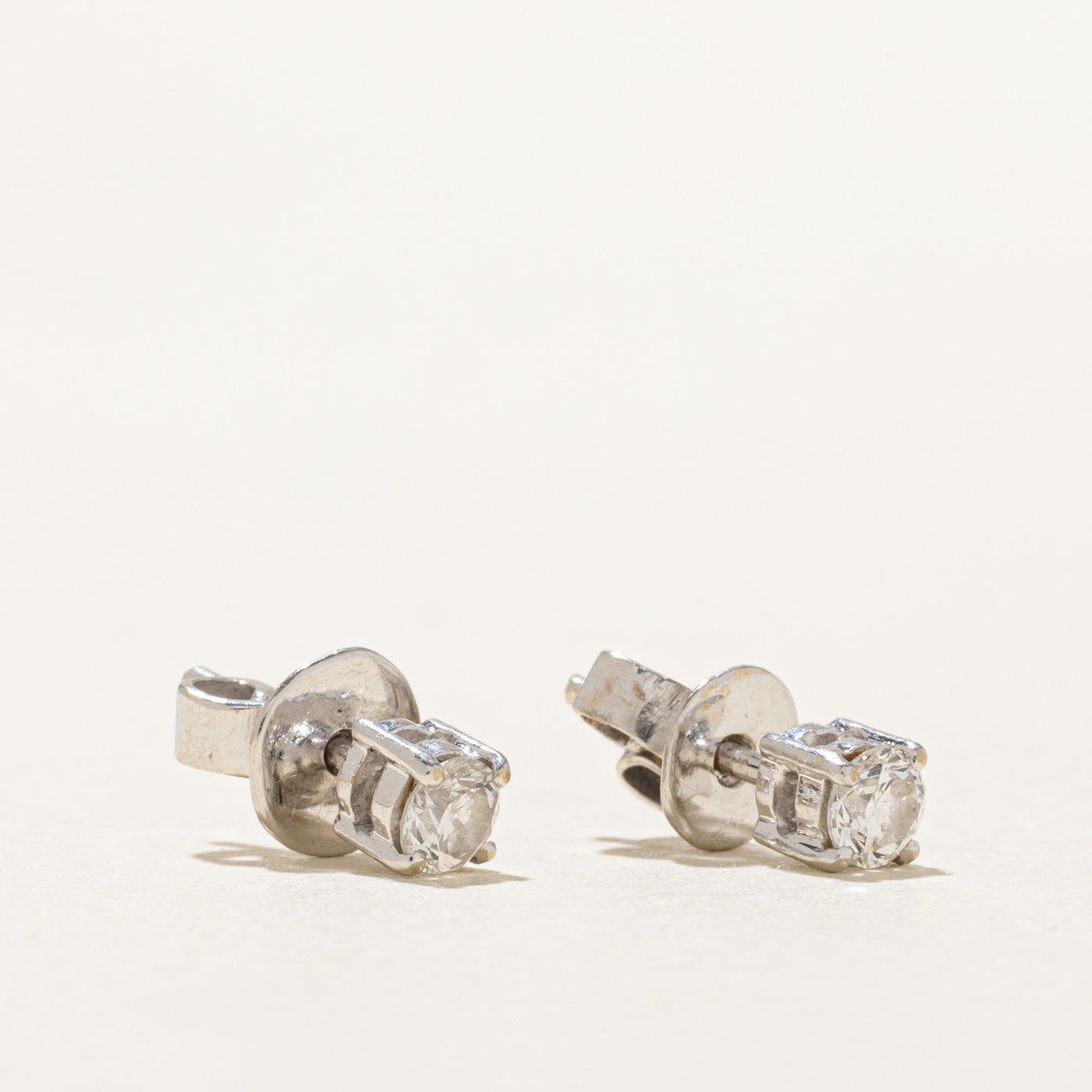 18k White Gold Diamond Stud Earrings | 0.30ctw