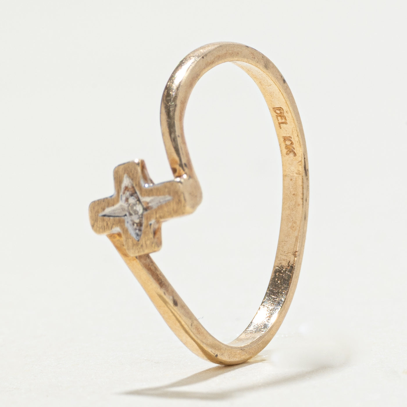 10k Diamond Cross Bypass Ring | SZ 6