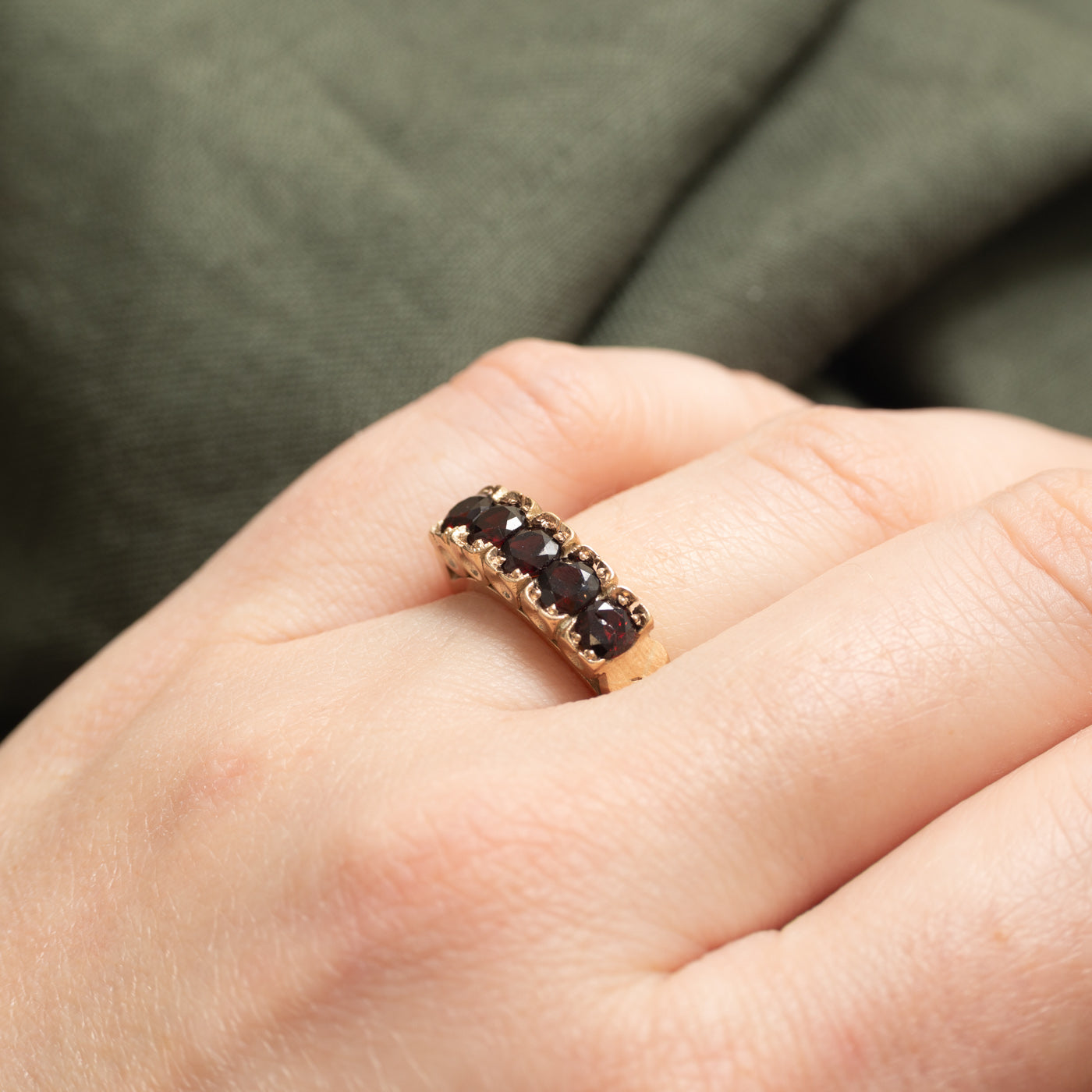 10K Five Stone Round Cut Garnet Band | 1.35ctw | SZ 5.25