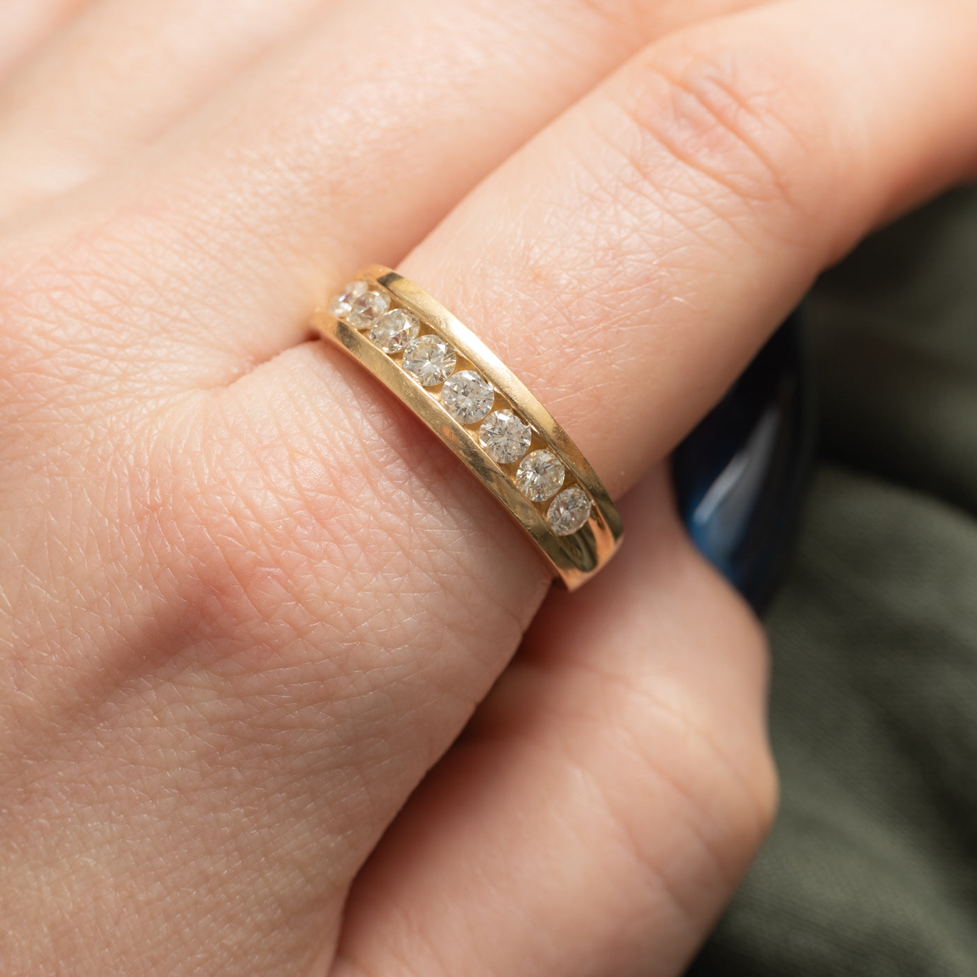 Alliance semi-éternité en or 14 carats sertie de diamants en canal | 0,88 ct au total | Taille 10