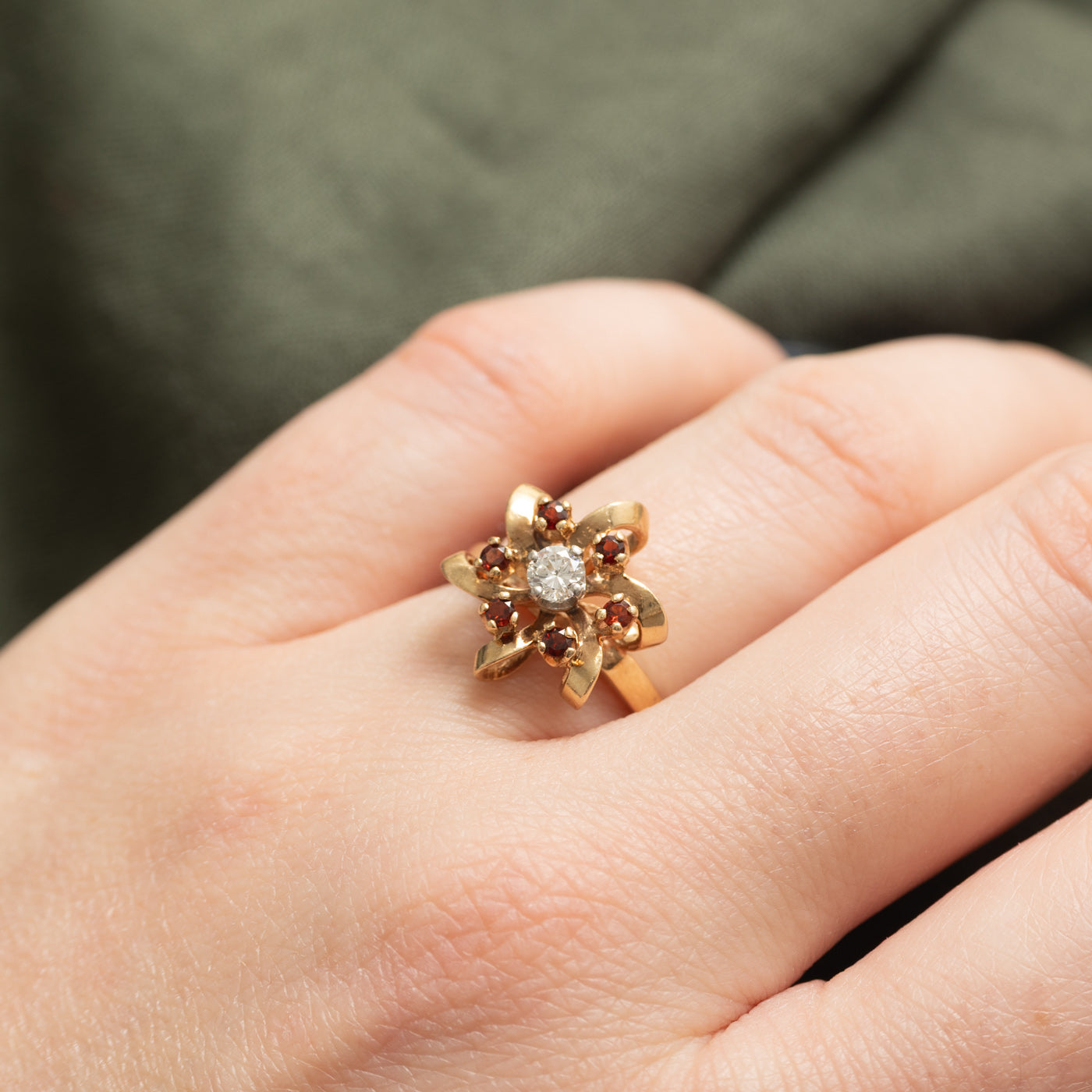 14K Diamond & Garnet Floral Ring | 0.18ct, 0.18ctw | SZ 6.0