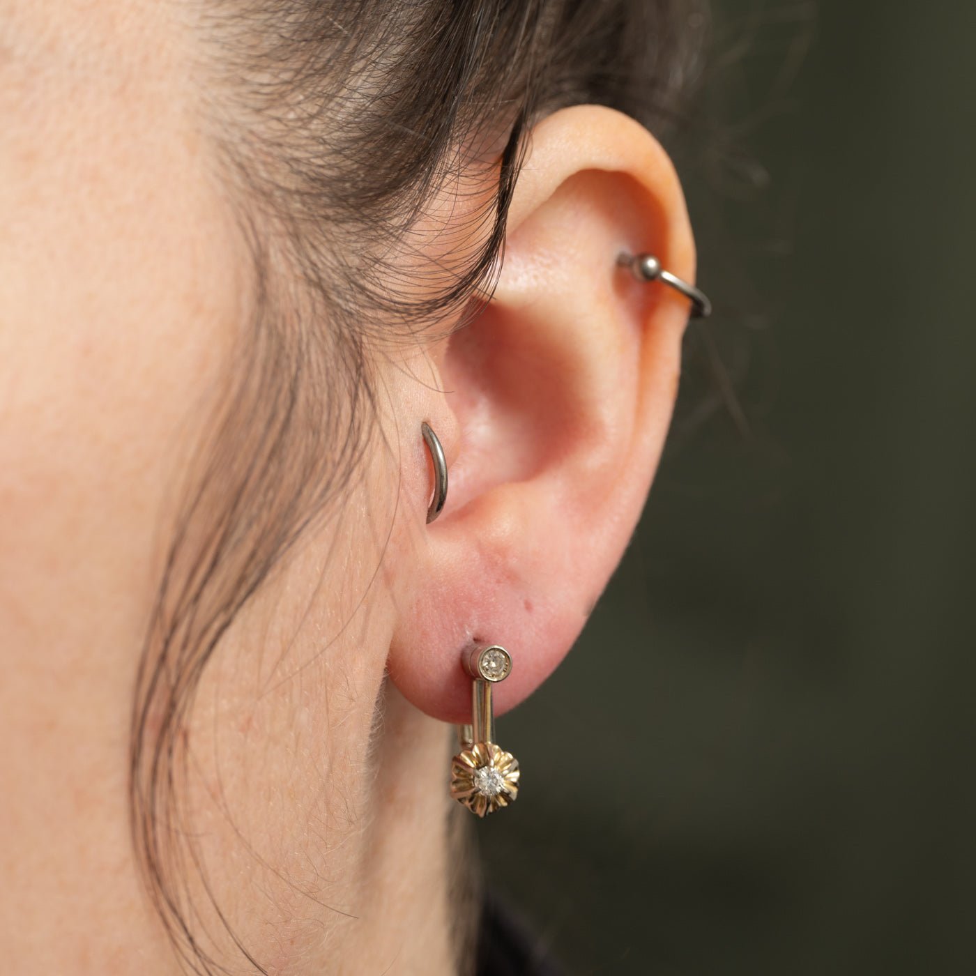 19k Illusion Set Diamond Drop Earrings | 0.25ctw