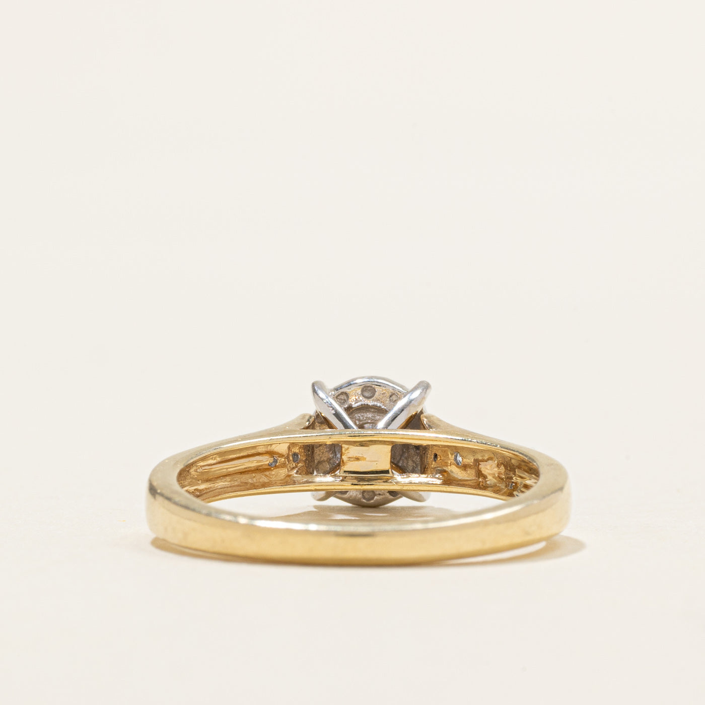 Bague halo sertie de diamants illusion 10K | 0,10 ct | Taille 7,25