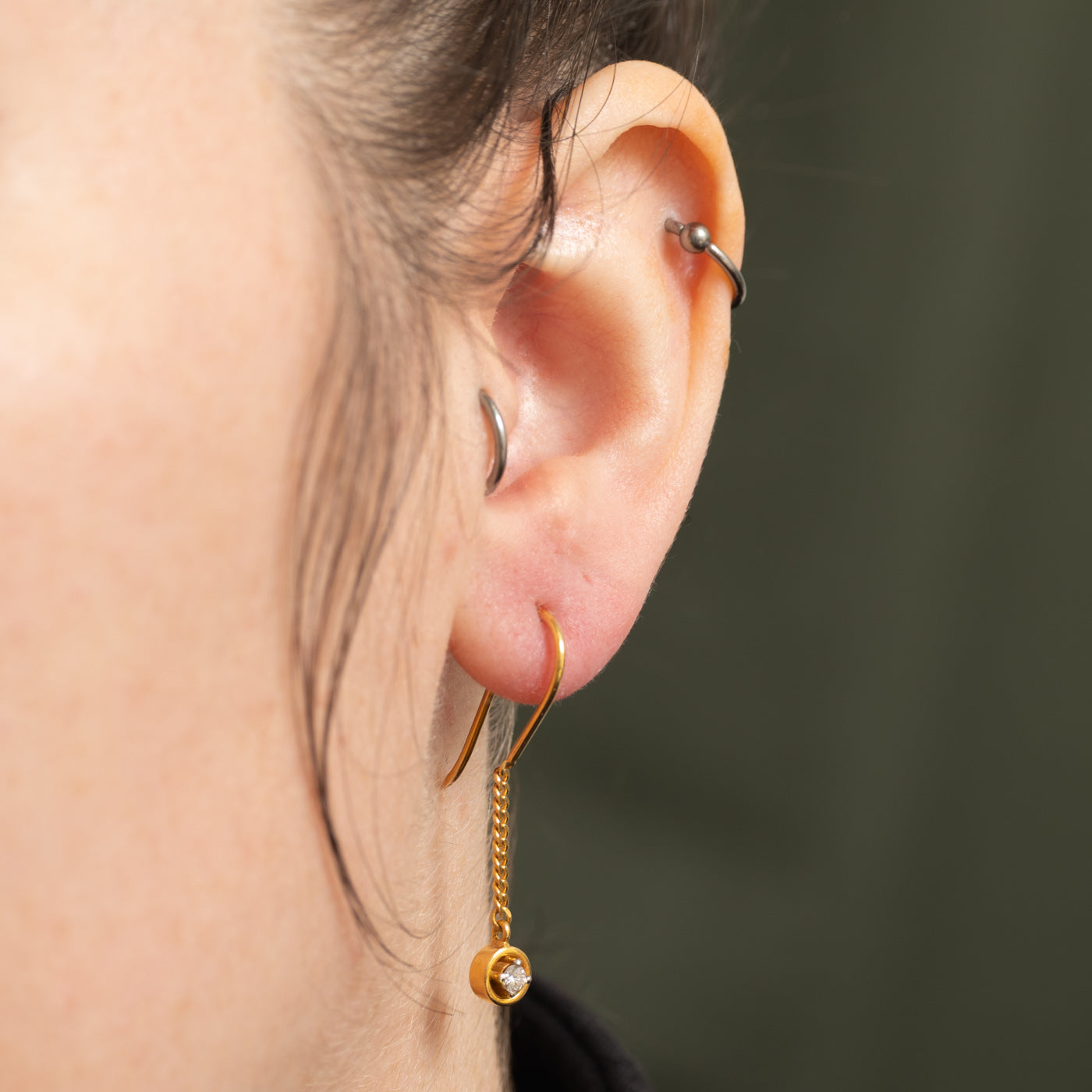 18k Solitaire Diamond Chain Drop Earrings | 0.13ctw