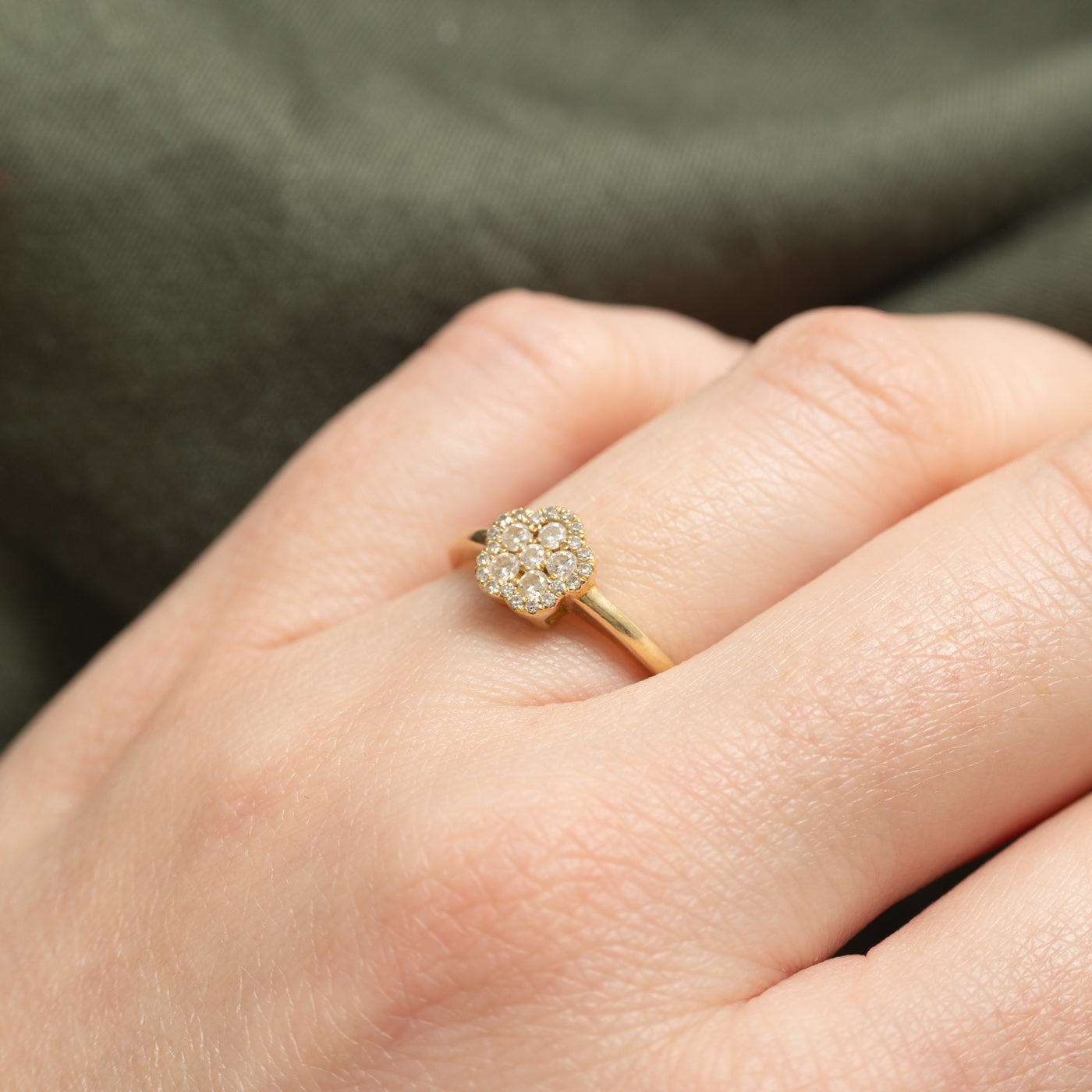 10k Diamond Cluster Floral Ring | 0.26ctw | SZ 6.5