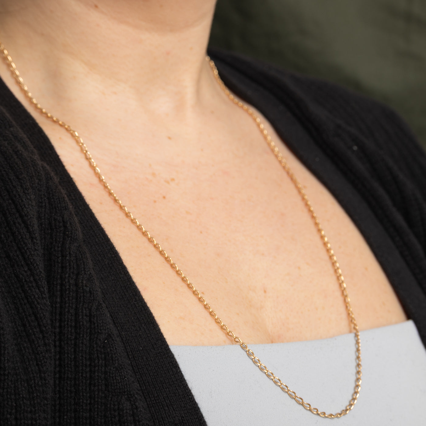 10k Yellow Gold Curb Link Chain | 28"