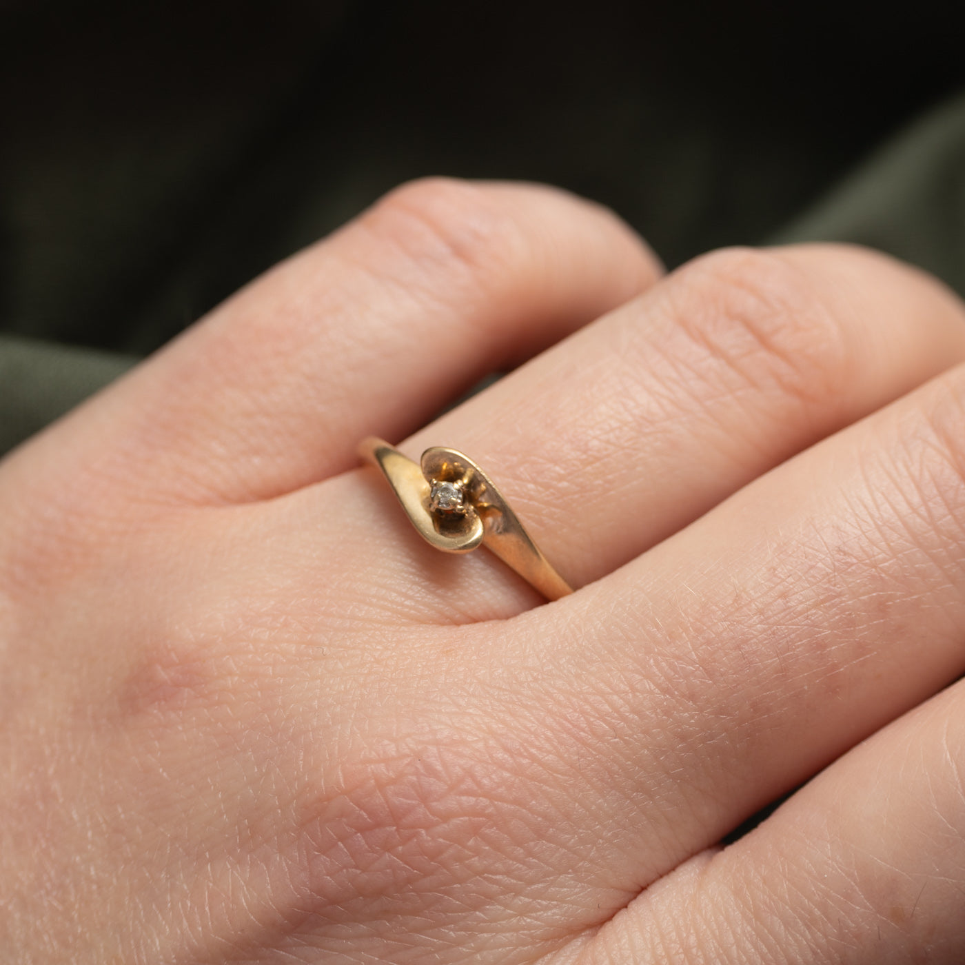 10k Diamond Swirl Bypass Ring | SZ 8