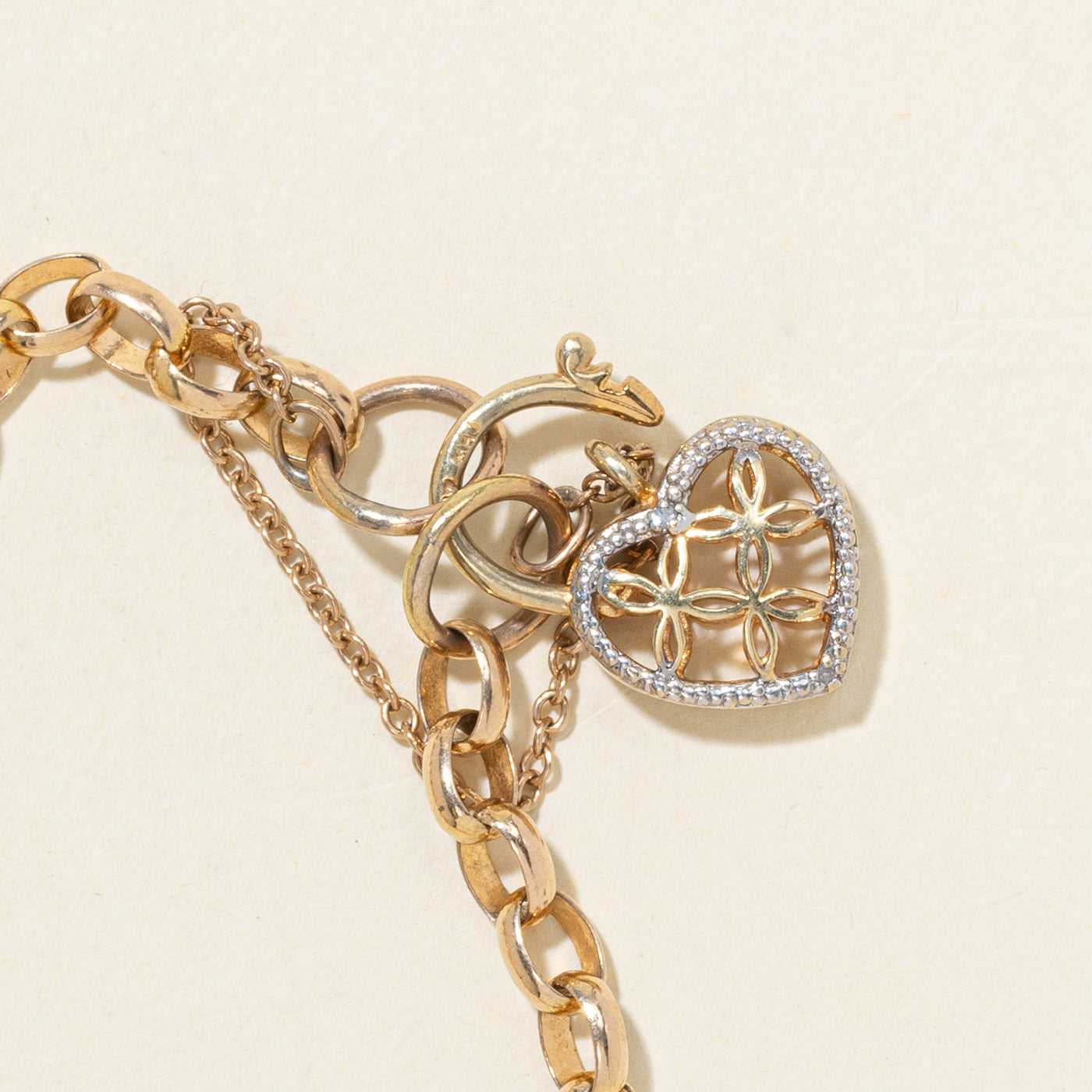 Bracelet à breloque cadenas en or jaune 10 carats en forme de cœur | 20 cm