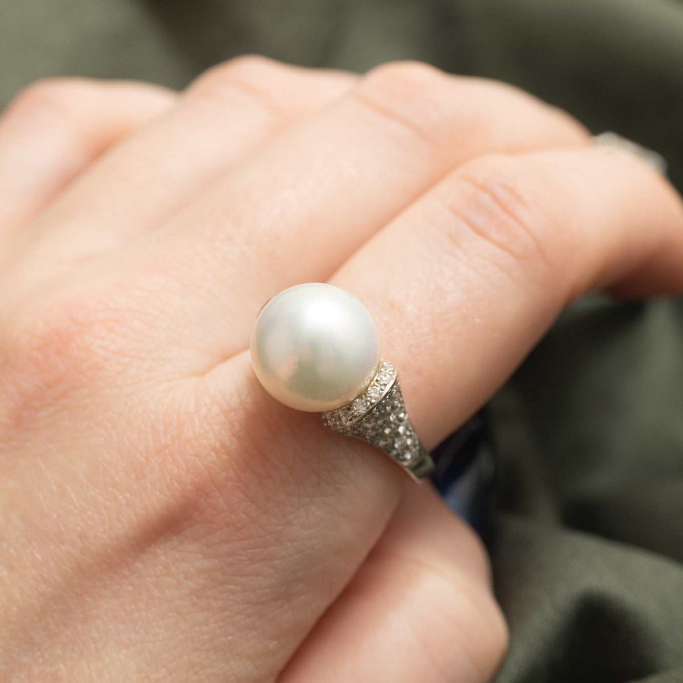 18K Pearl & Diamond Accented Ring | 1.02ctw | SZ 8.25