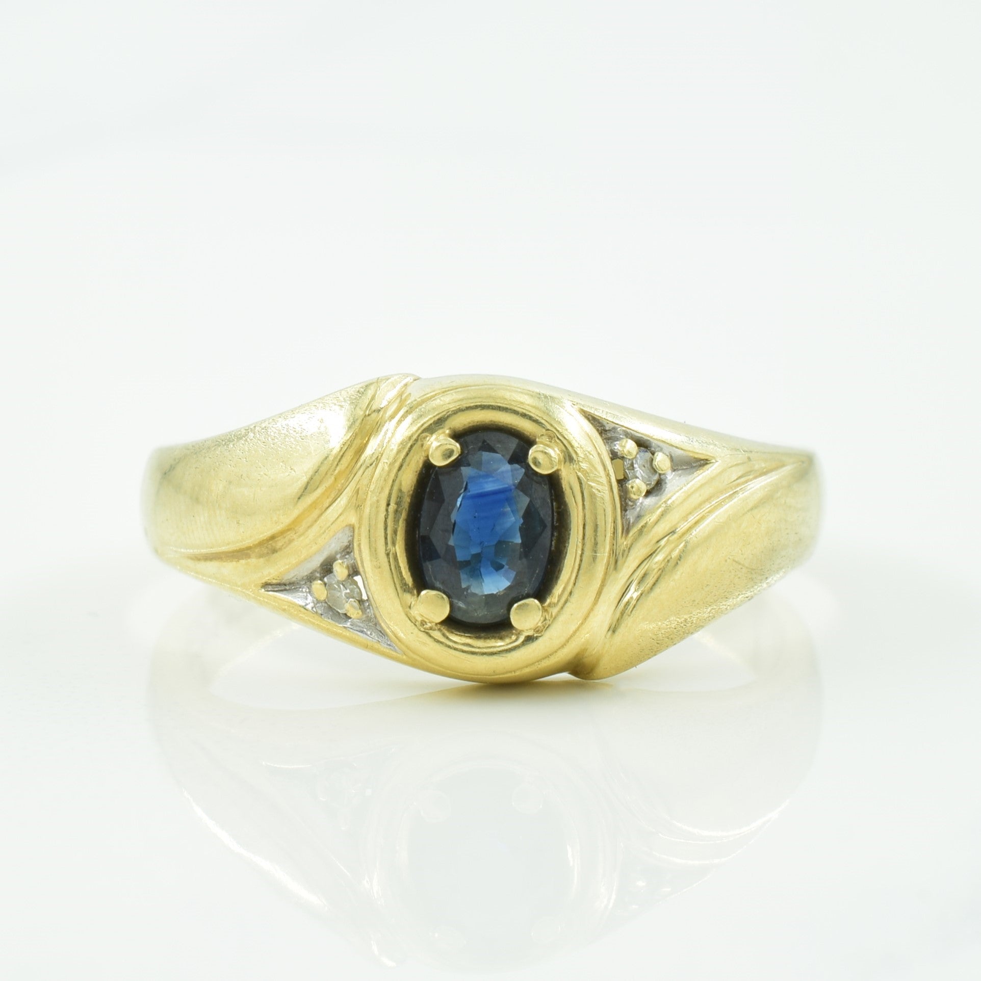 Bague saphir bleu et diamants | 0,30 ct, 0,02 ct au total | Taille 10,5 |
