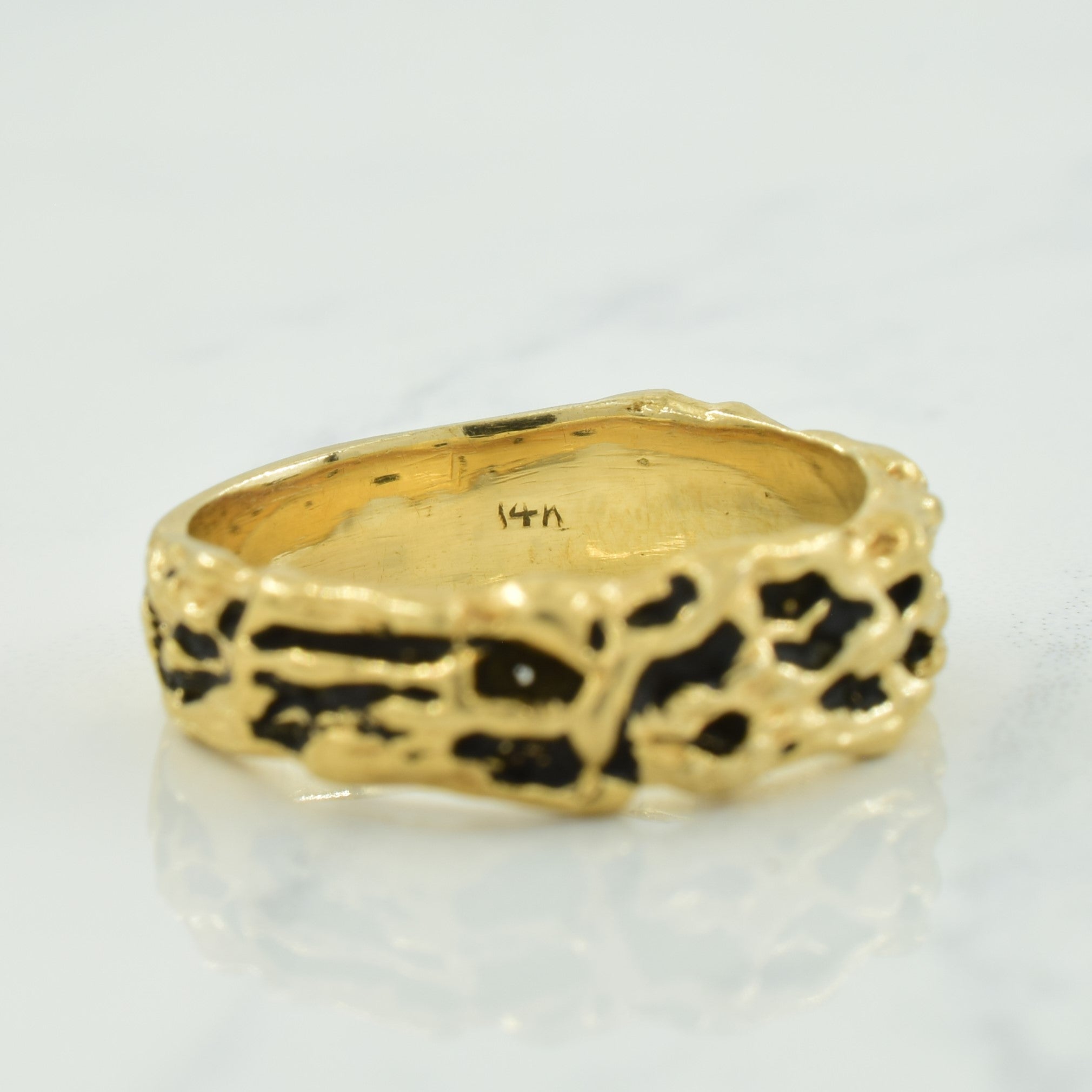 14k Yellow Gold Textured Ring | SZ 7.5 |
