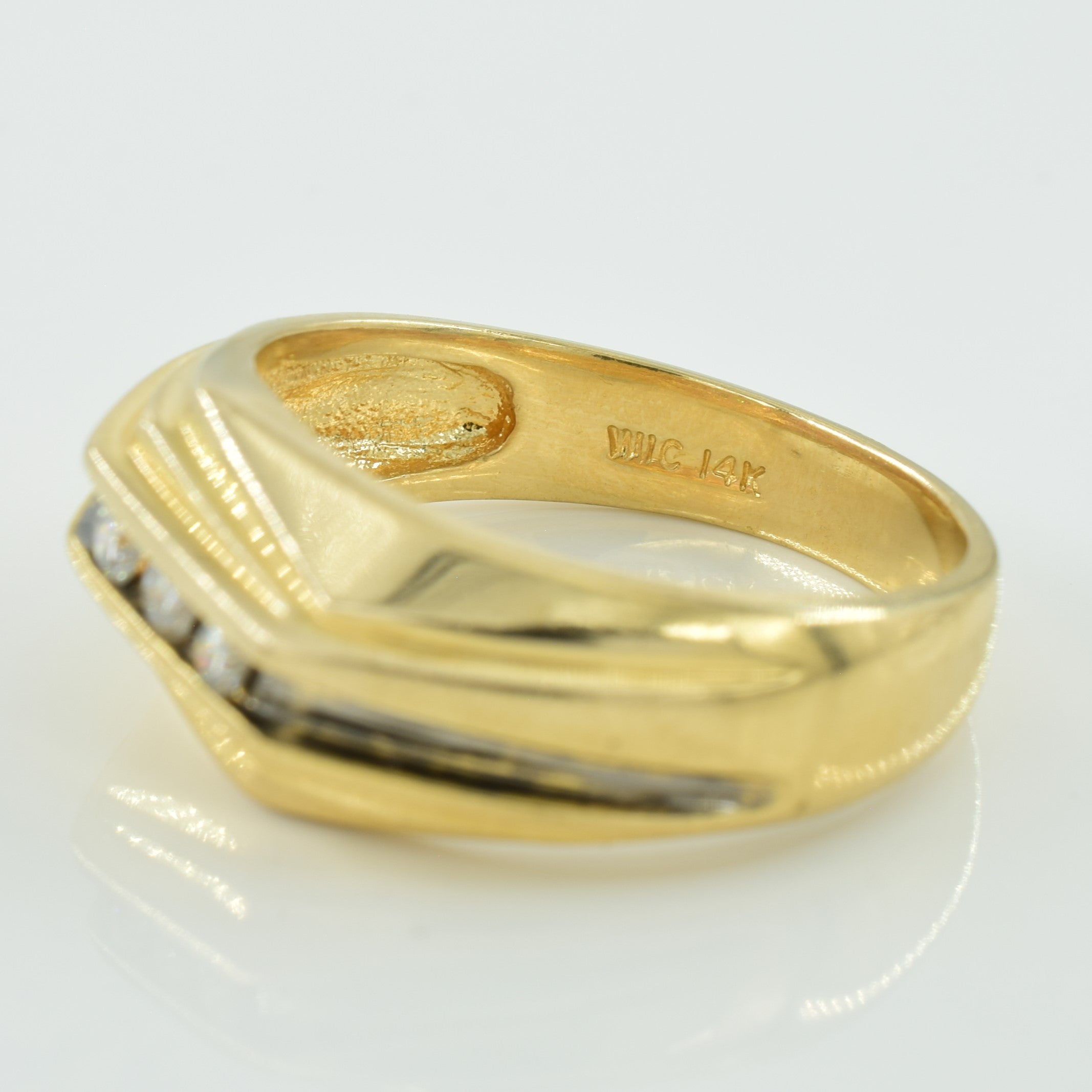 Channel Set Diamond Ring | 0.15ctw | SZ 10 |