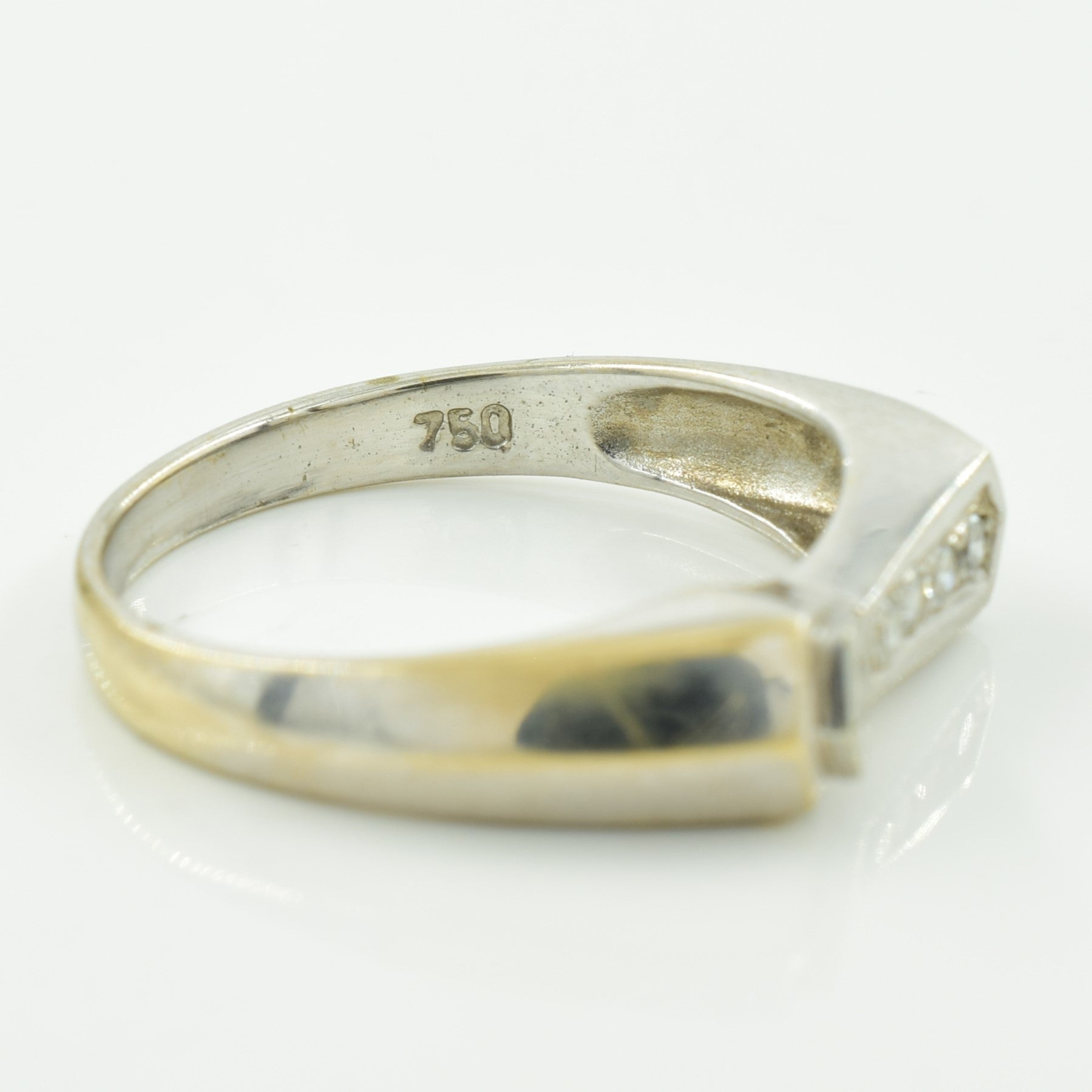 Five Stone Diamond Ring | 0.08ctw | SZ 6.75 |