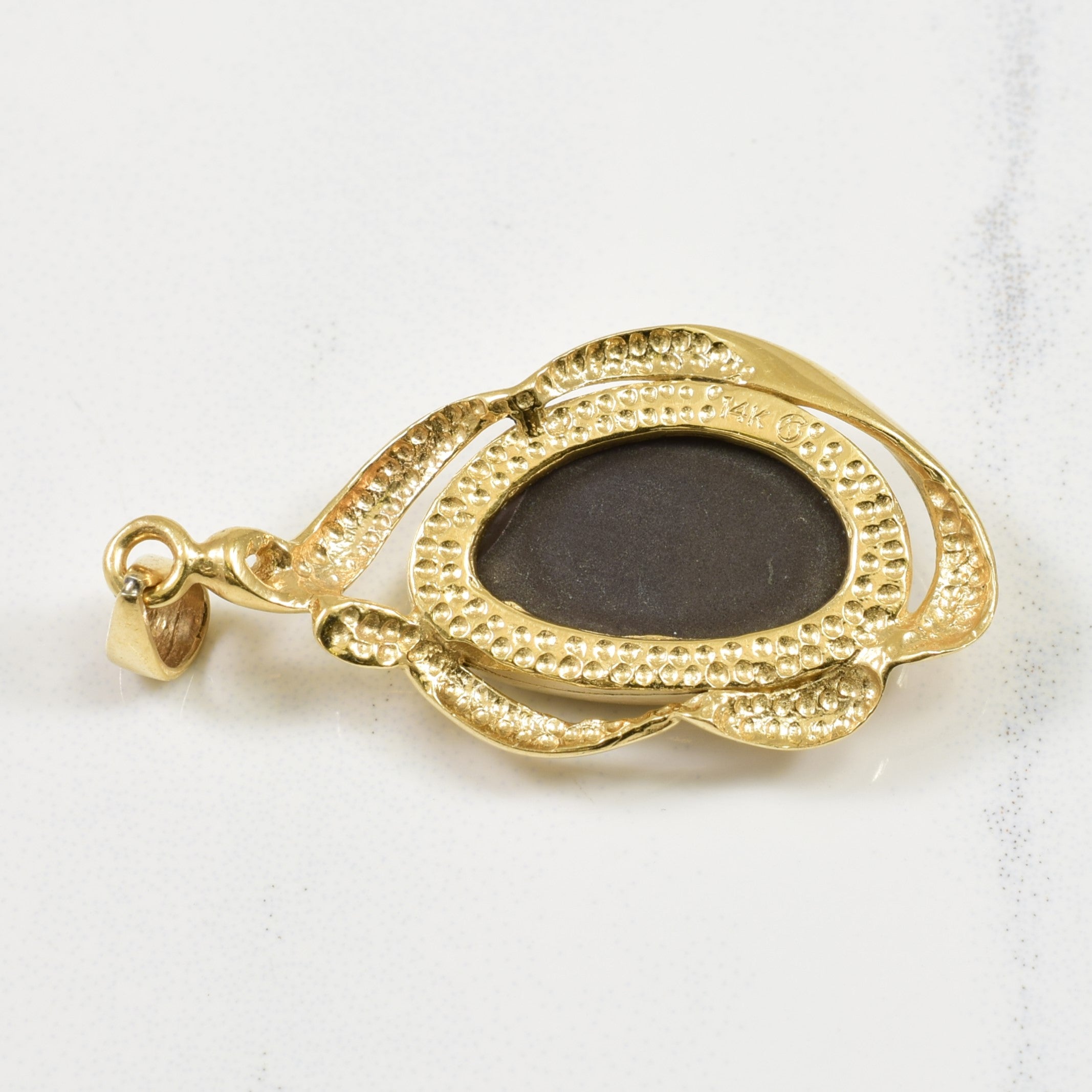 Free Form Ammolite Pendant | 3.00ct |