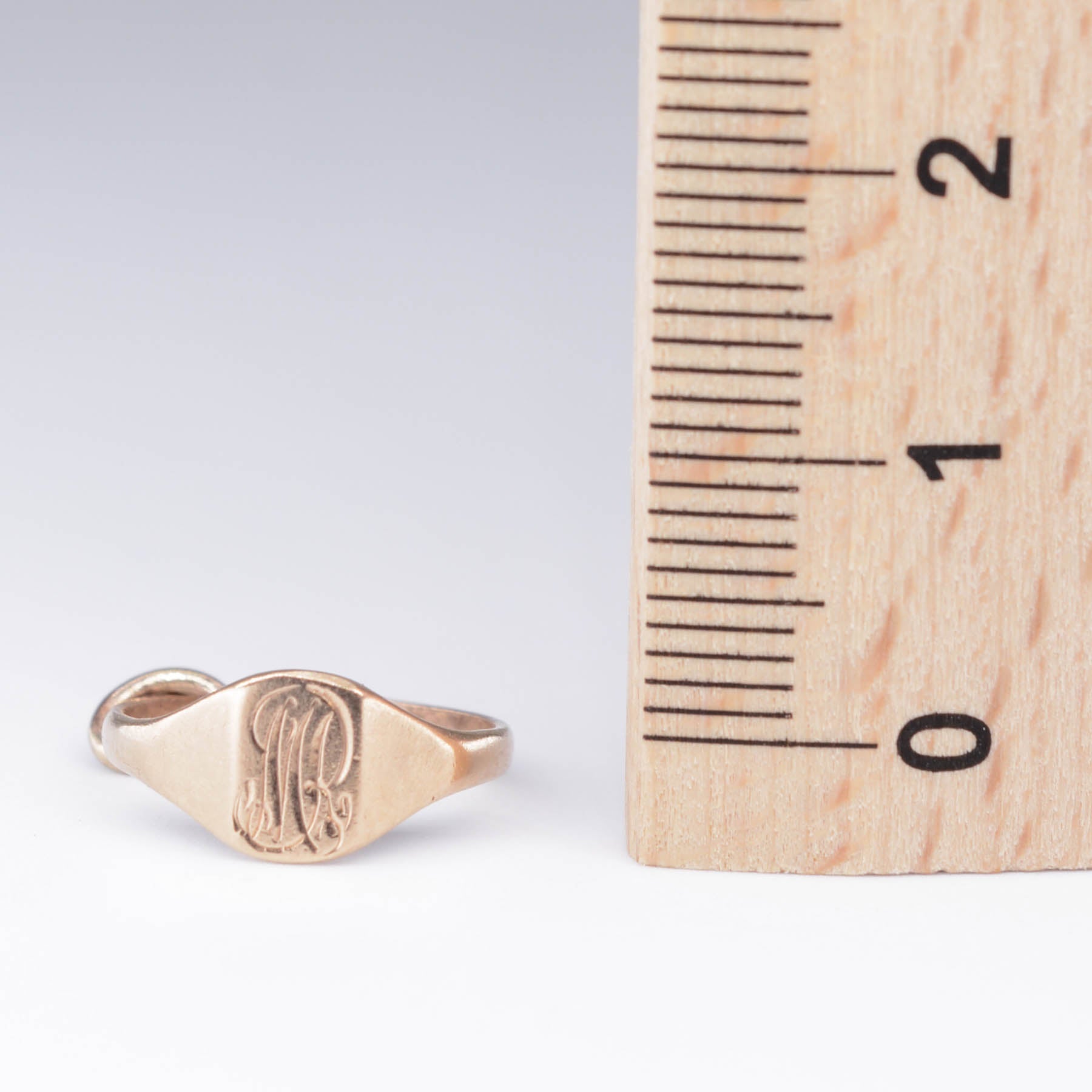 10k Signet Ring Charm - 100 Ways