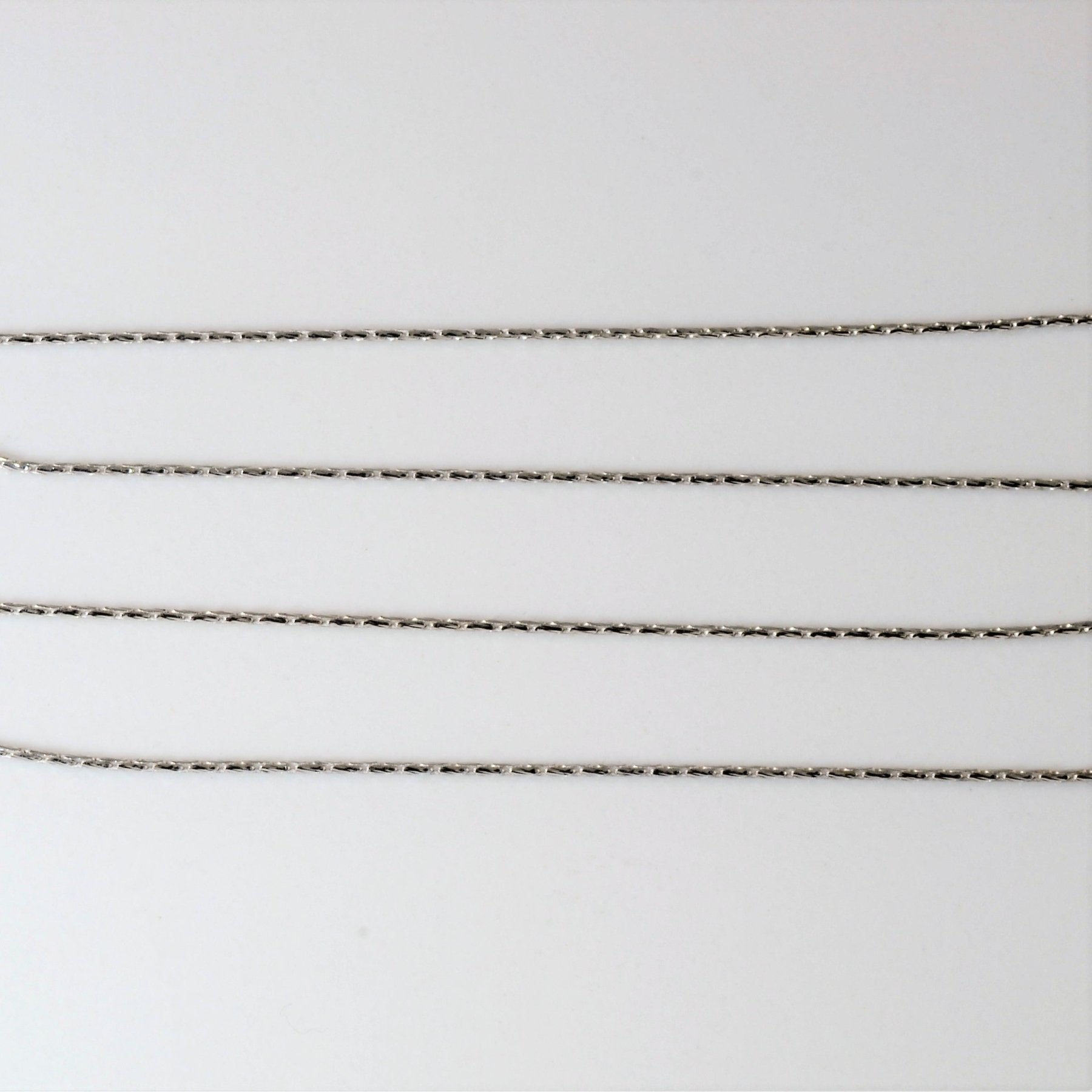 10k White Gold Bar Chain | 16" | - 100 Ways